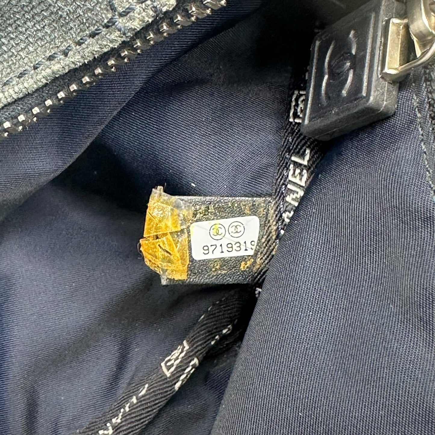 Chanel Sport Navy Blue Canvas Messenger Bag - Outfit Repeater