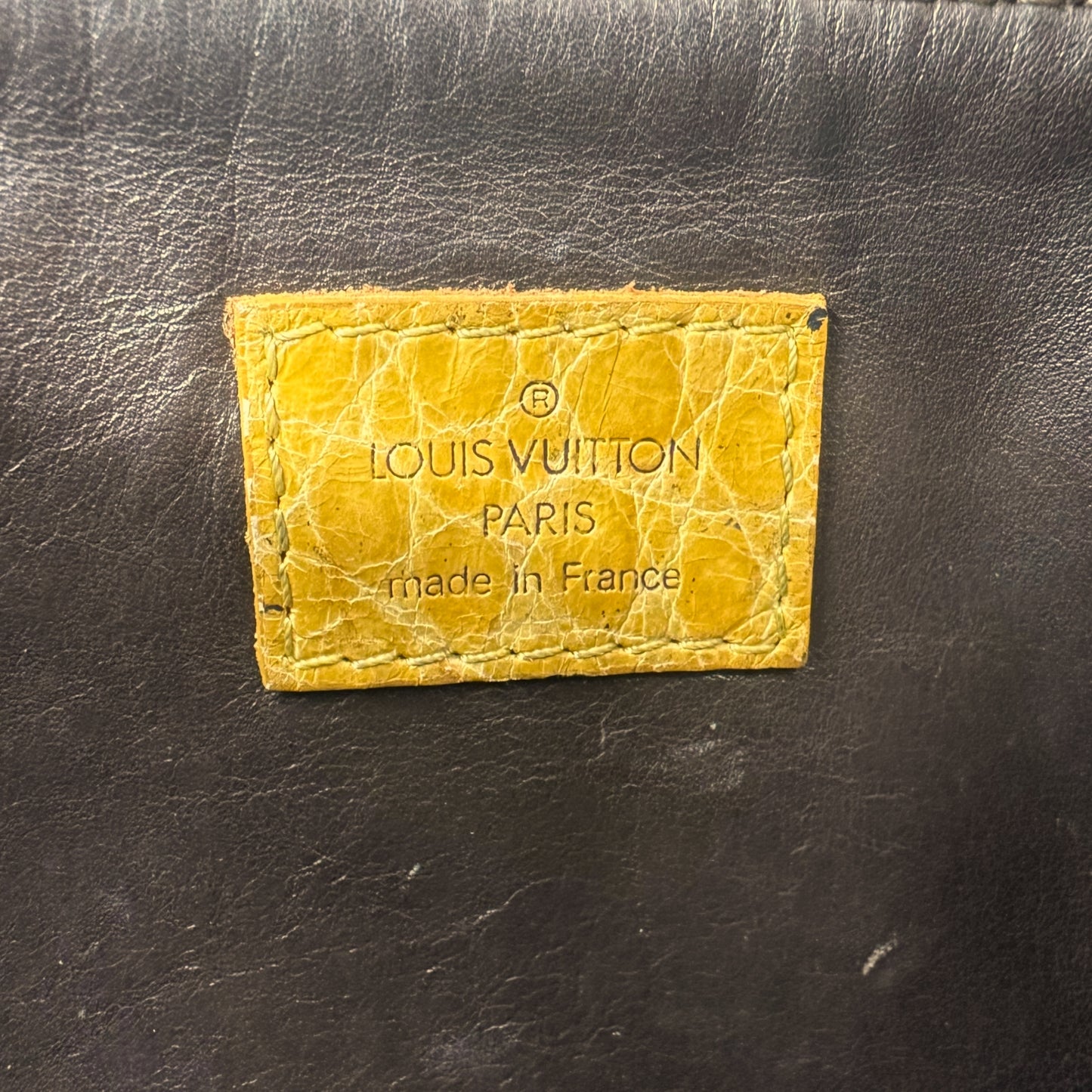 Louis Vuitton F/W 2004 Limited Edition Trompe L'Oeil Velour Pochette Bag - Outfit Repeater