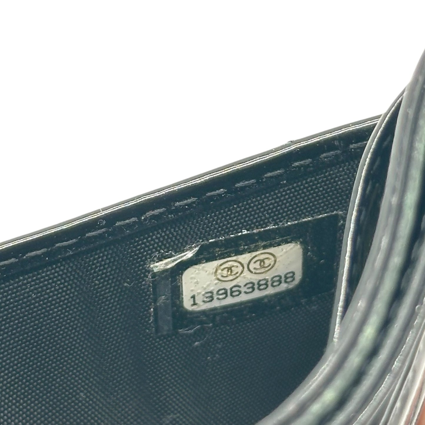 Chanel Black Patent Leather Matelasse Quilted Card Holder - Outfit Repeater