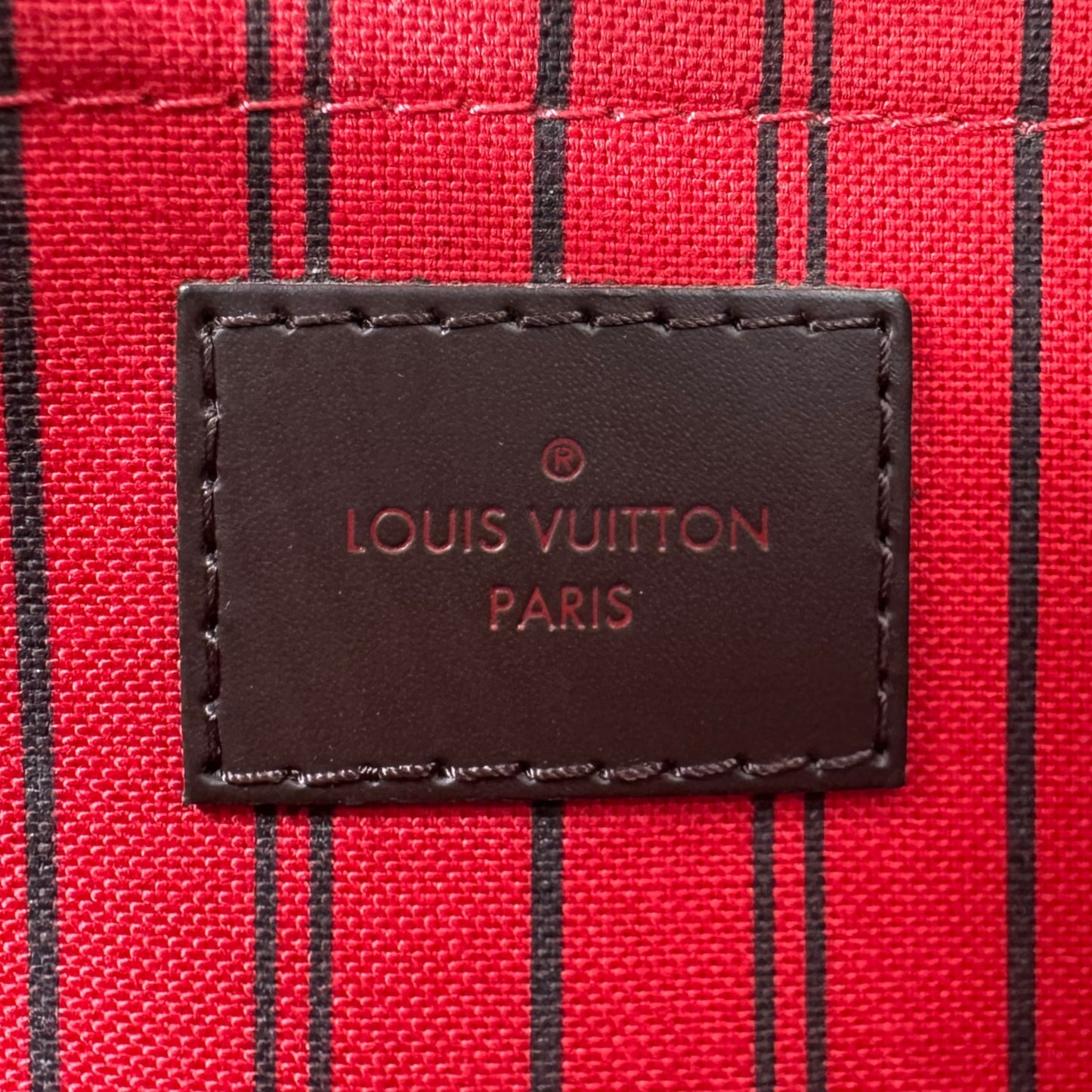 Louis Vuitton Damier Ebene Pouch - Outfit Repeater