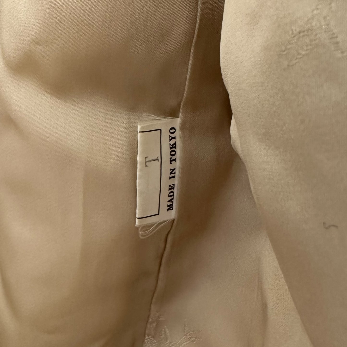 Vintage Saga Fox Ivory Fur Coat