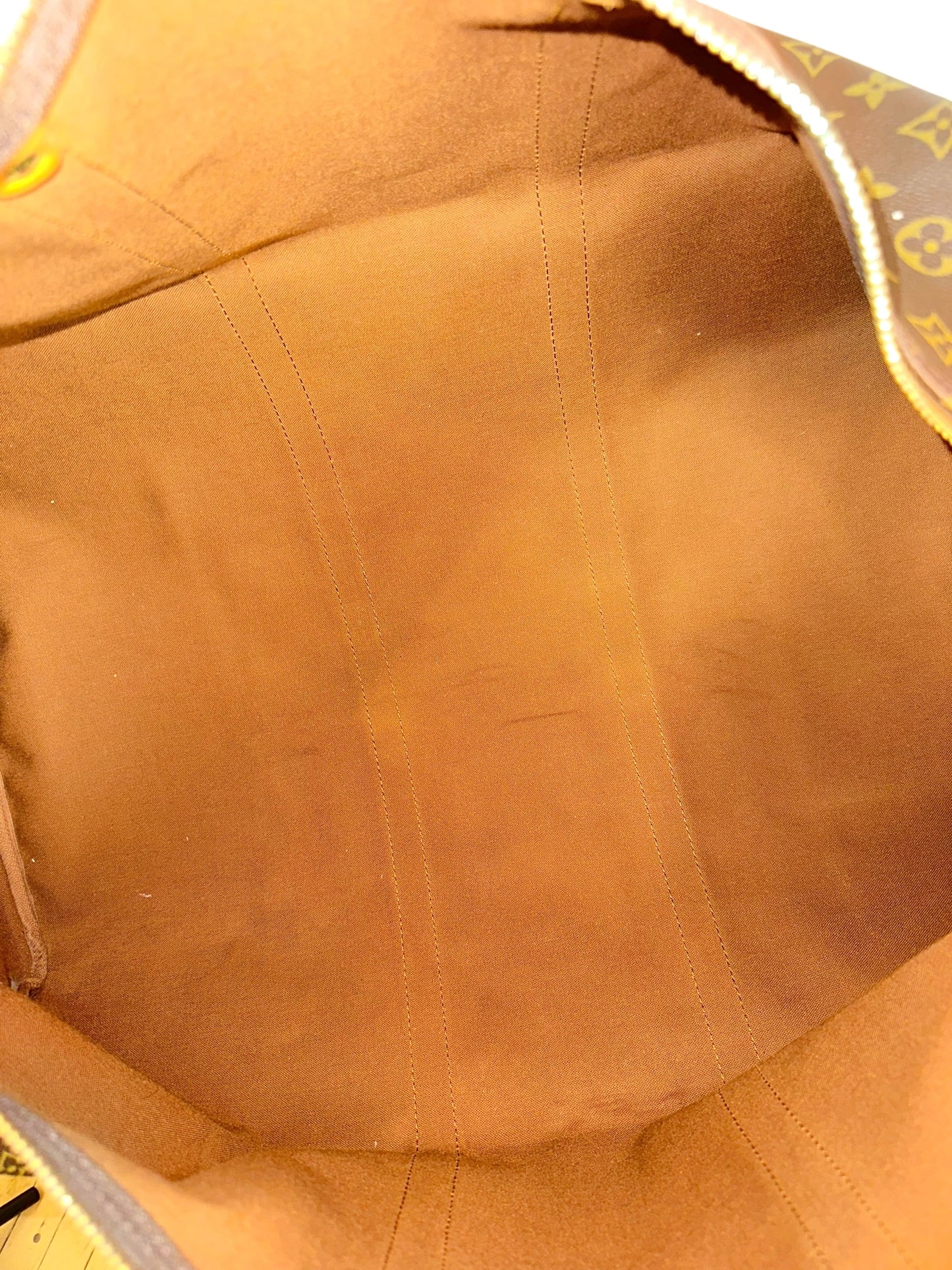 Louis Vuitton Classic Monogram Keepall 60 Duffle Bag - Outfit Repeater