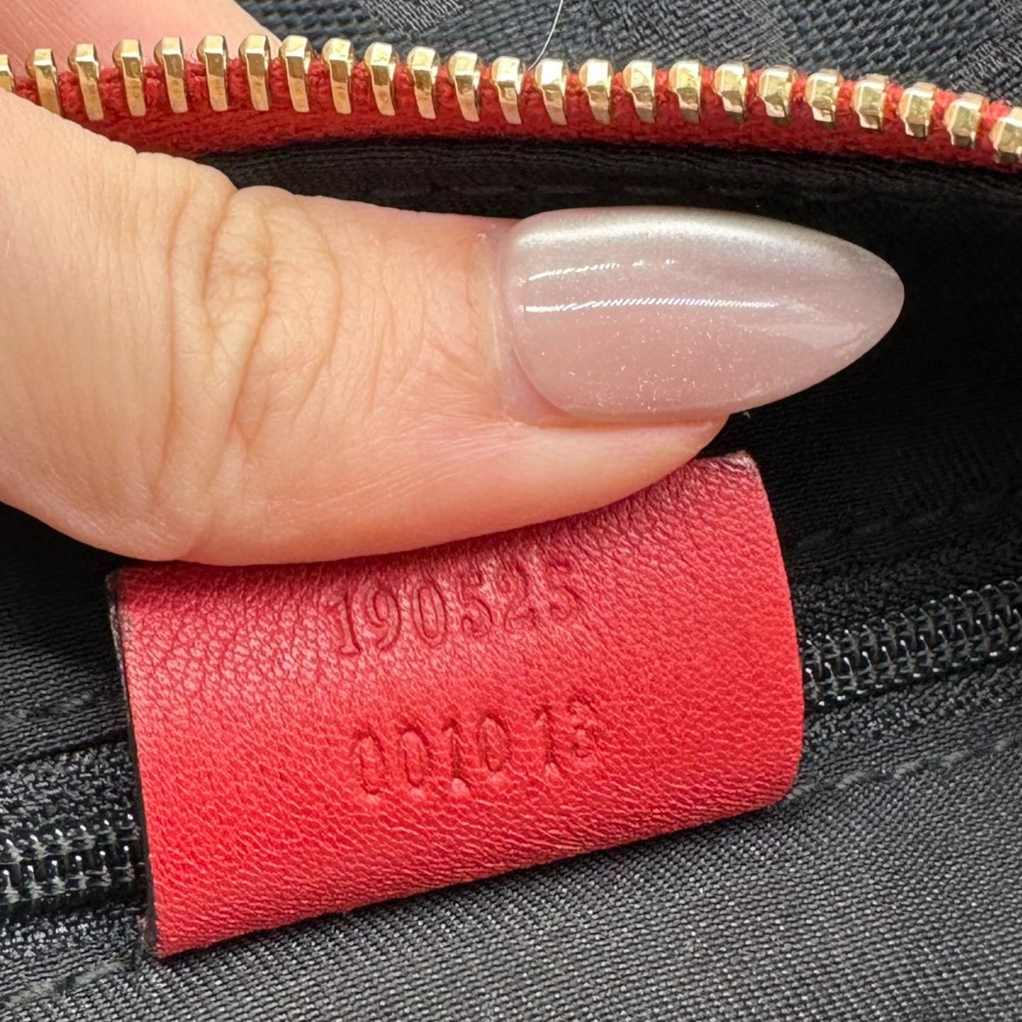 Gucci Black Monogram & Red Leather Abby Shoulder Bag - Outfit Repeater