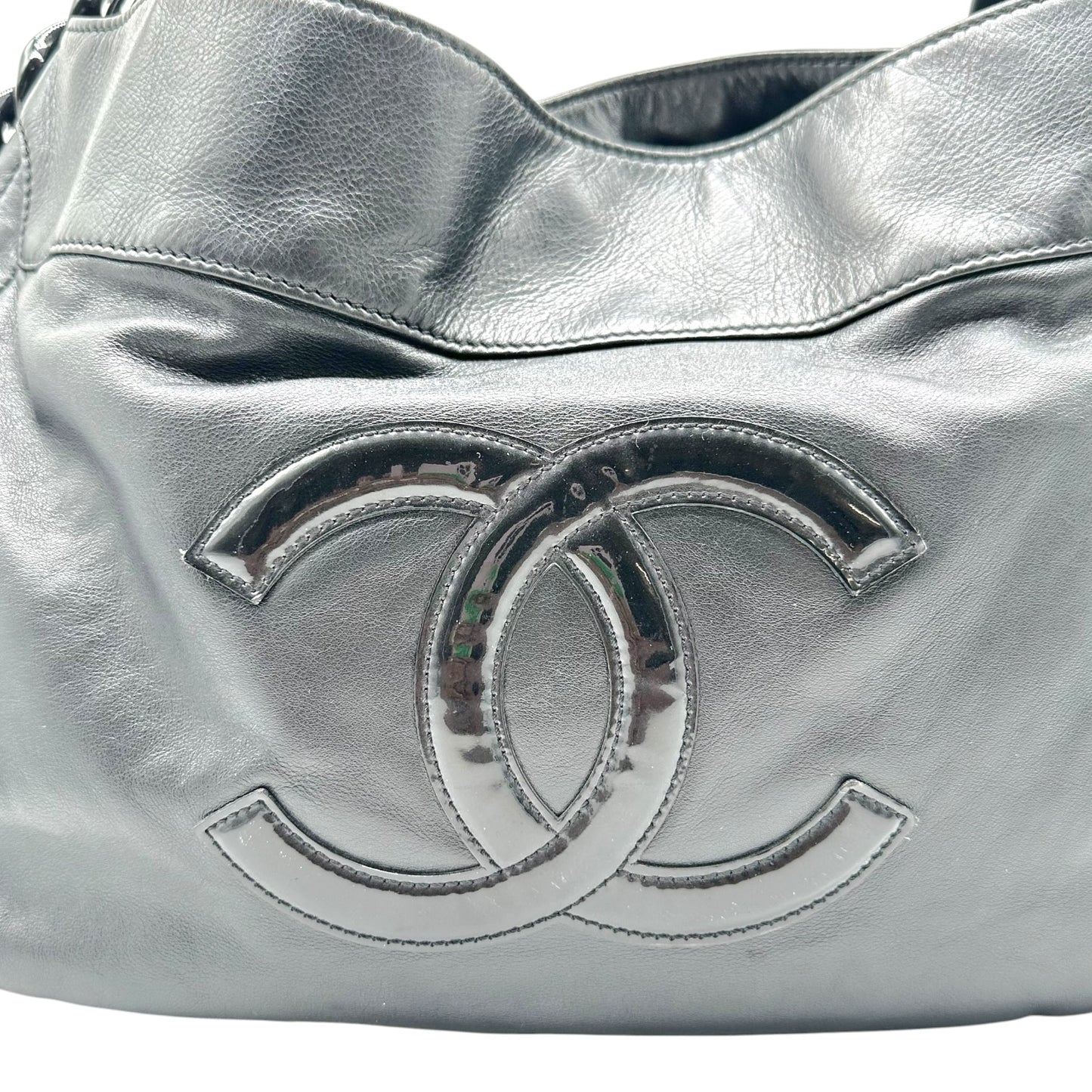 Chanel Black Leather Hobo Bag With Chain Strap