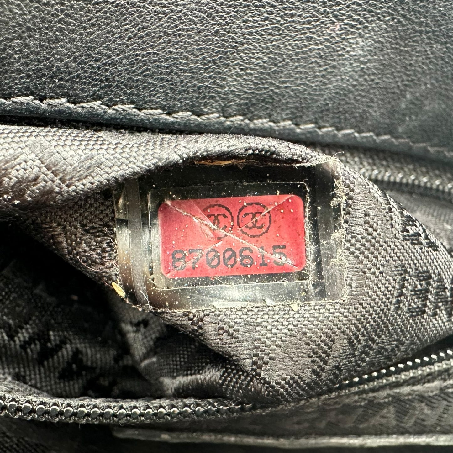 Chanel Chocolate Bar Lambskin Quilted Chain Strap Shoulder Bag - Outfit Repeater