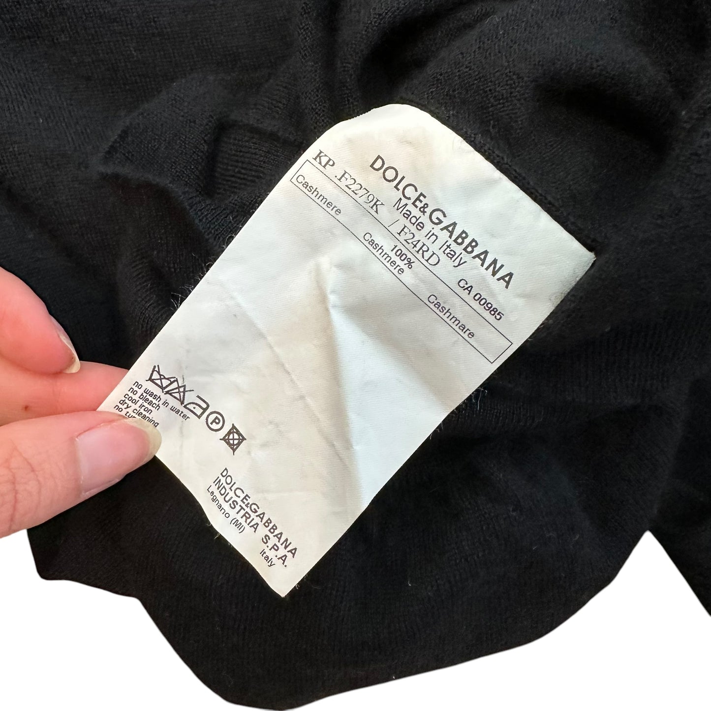 Dolce & Gabbana Black Cashmere V-Neck Sweater - Outfit Repeater