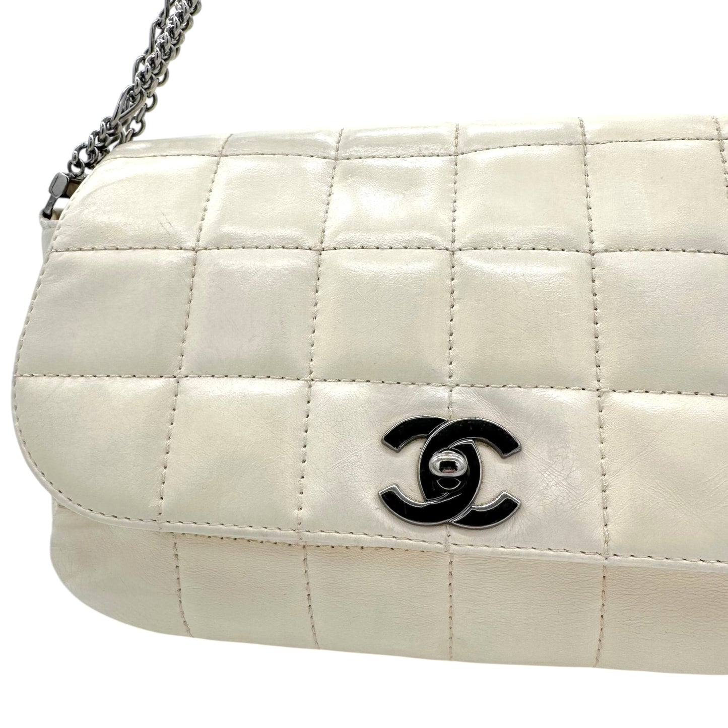 Chanel White Multi-Chian Chocolate Bar Medium Flap Bag