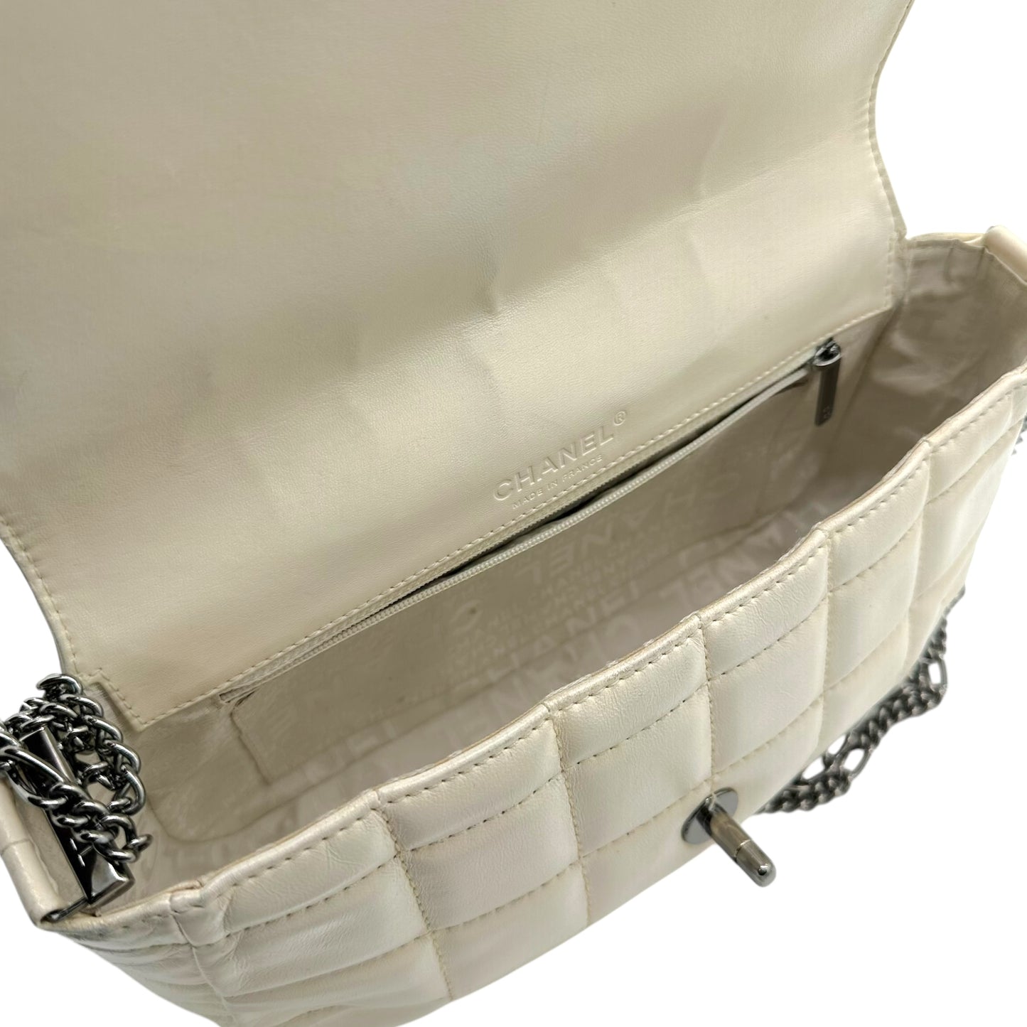 Chanel White Multi-Chian Chocolate Bar Medium Flap Bag