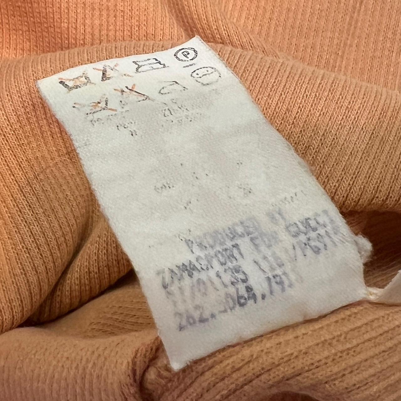 Gucci By Tom Ford S/S 1997 Peach Ribbed Tank Top with Logo Patch - Outfit Repeater