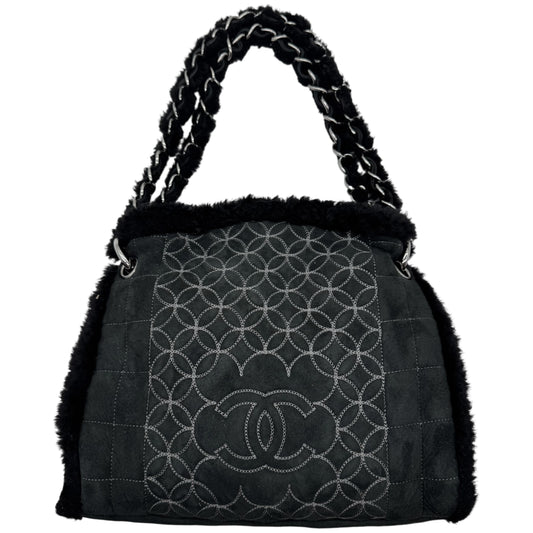 Chanel Black Shearling Quilted Logo Shoulder Bag 2005-06 - Outfit Repeater