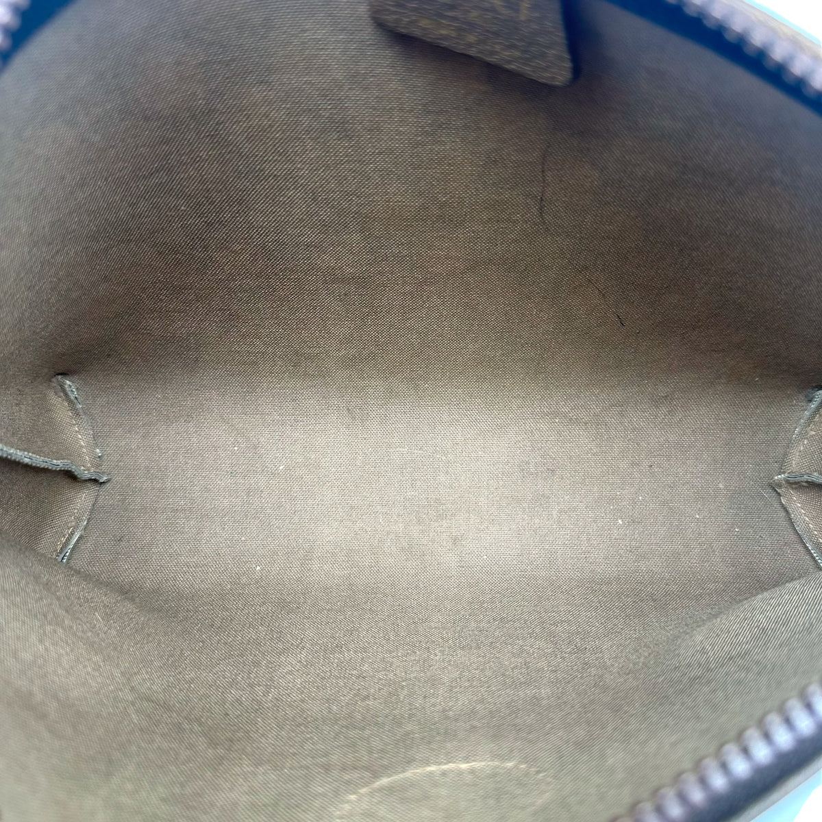Gucci Plus Beige Monogram Zippered Pouch Bag