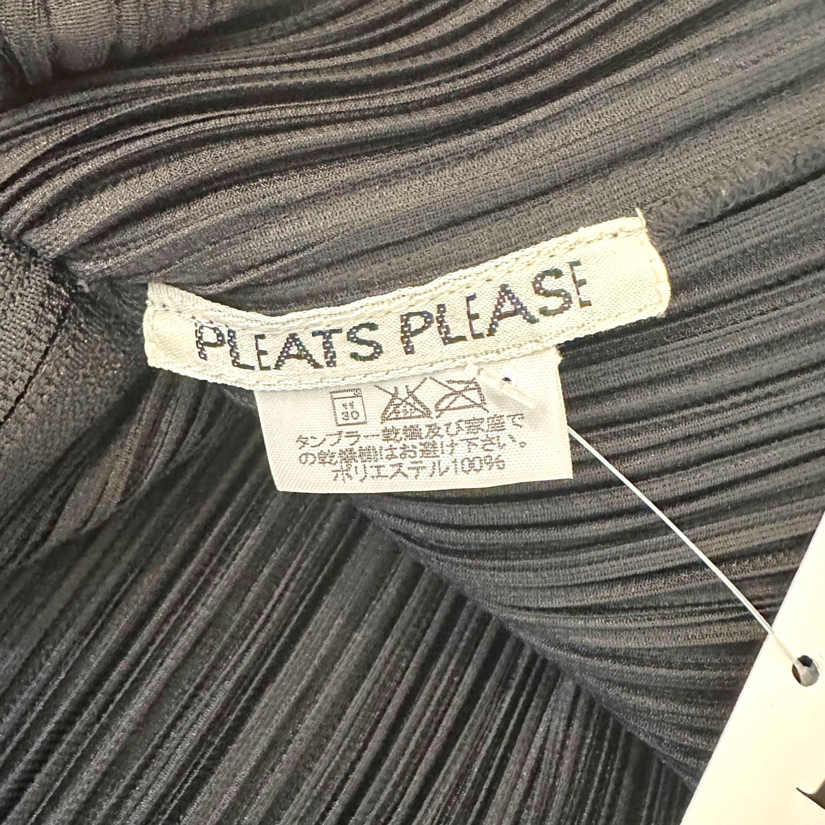 Issey Miyake Pleats Please Black Zip-Up Sleeveless Top Sz 3
