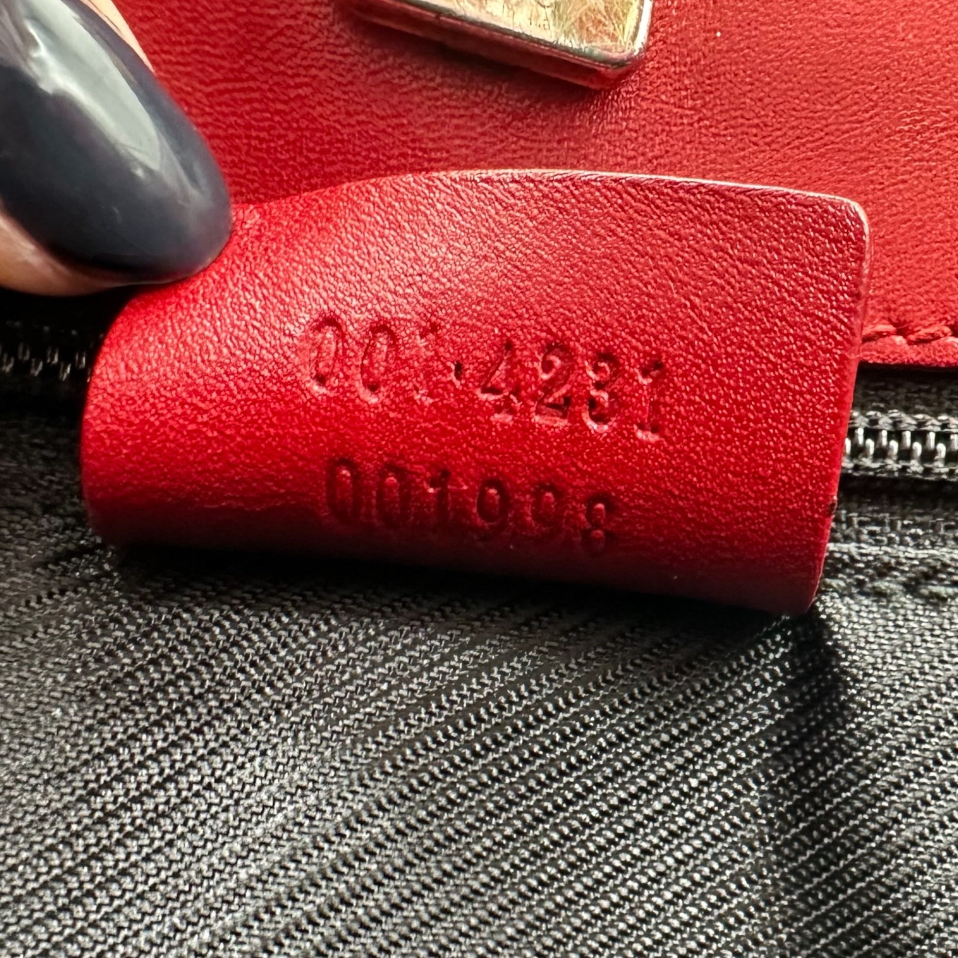 Gucci Gray Monogram Red Trim Tote Bag - Outfit Repeater