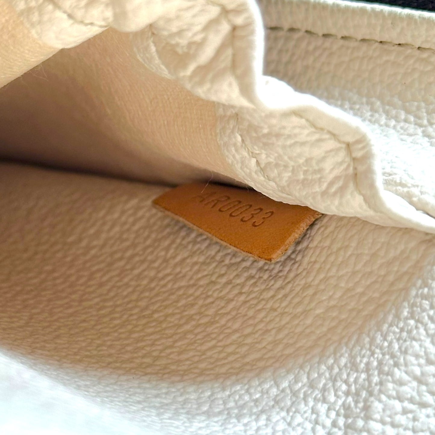 Louis Vuitton Classic Monogram Spontni 2-Way Bag