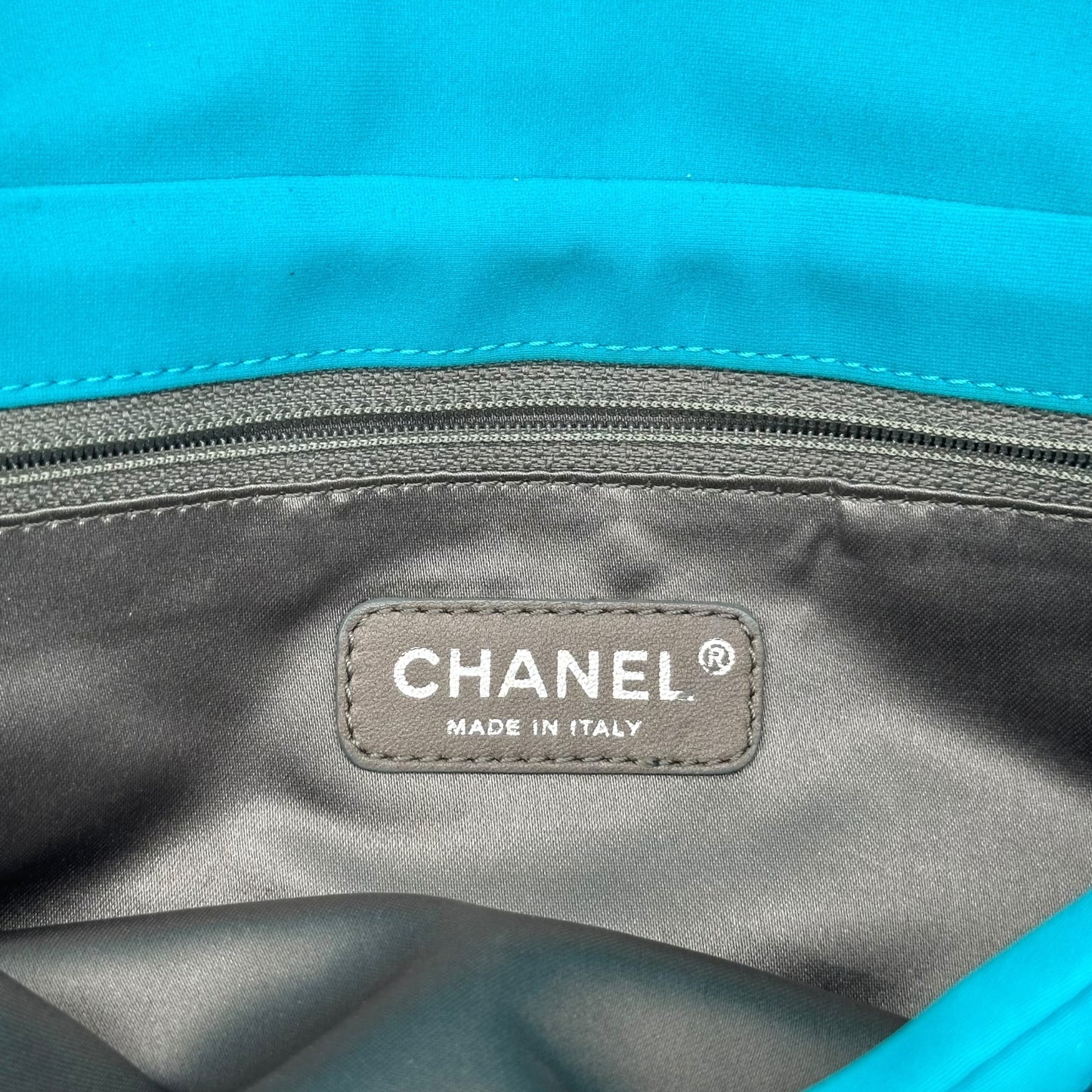 Chanel Turquoise Fabric Bubble Quilt Flap Shoulder Bag 2008-09