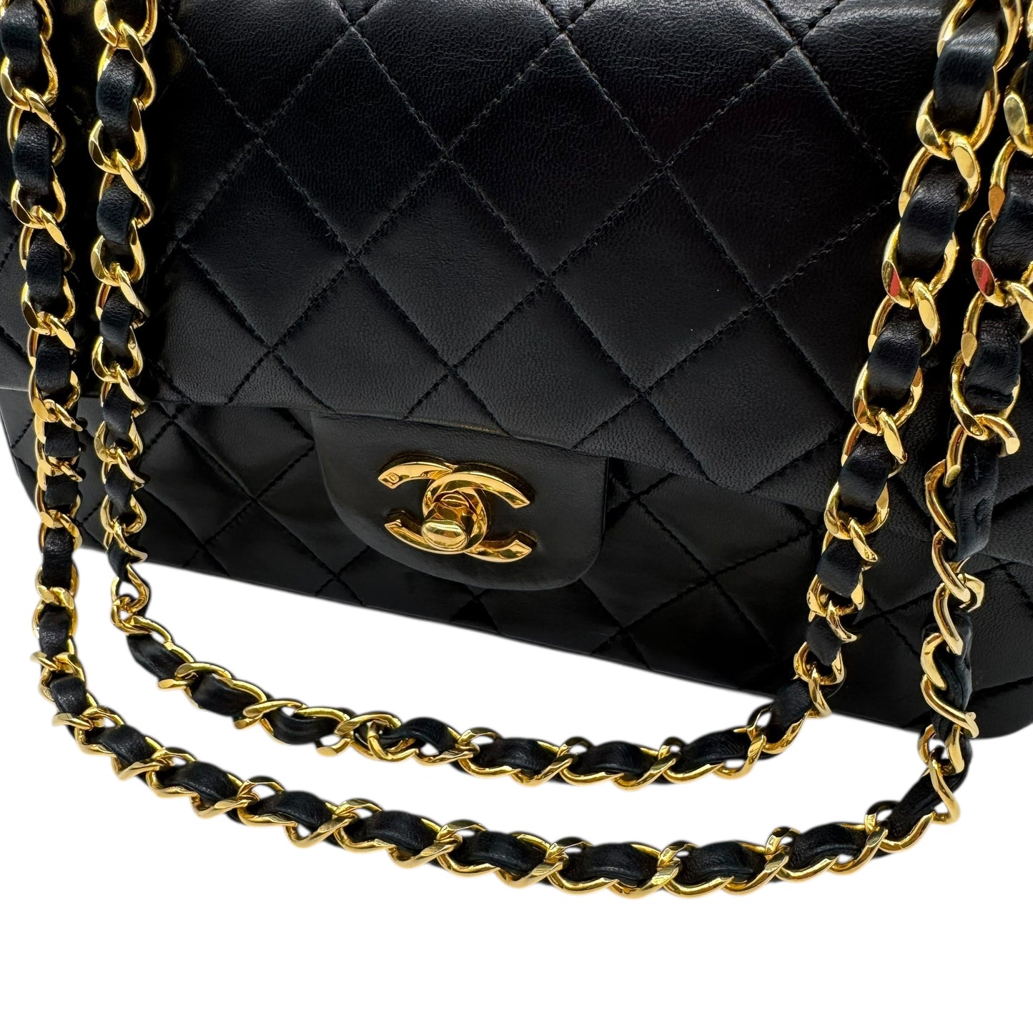 Chanel Black Matelasse Lambskin Small Classic Flap Bag 1989-91 - Outfit Repeater