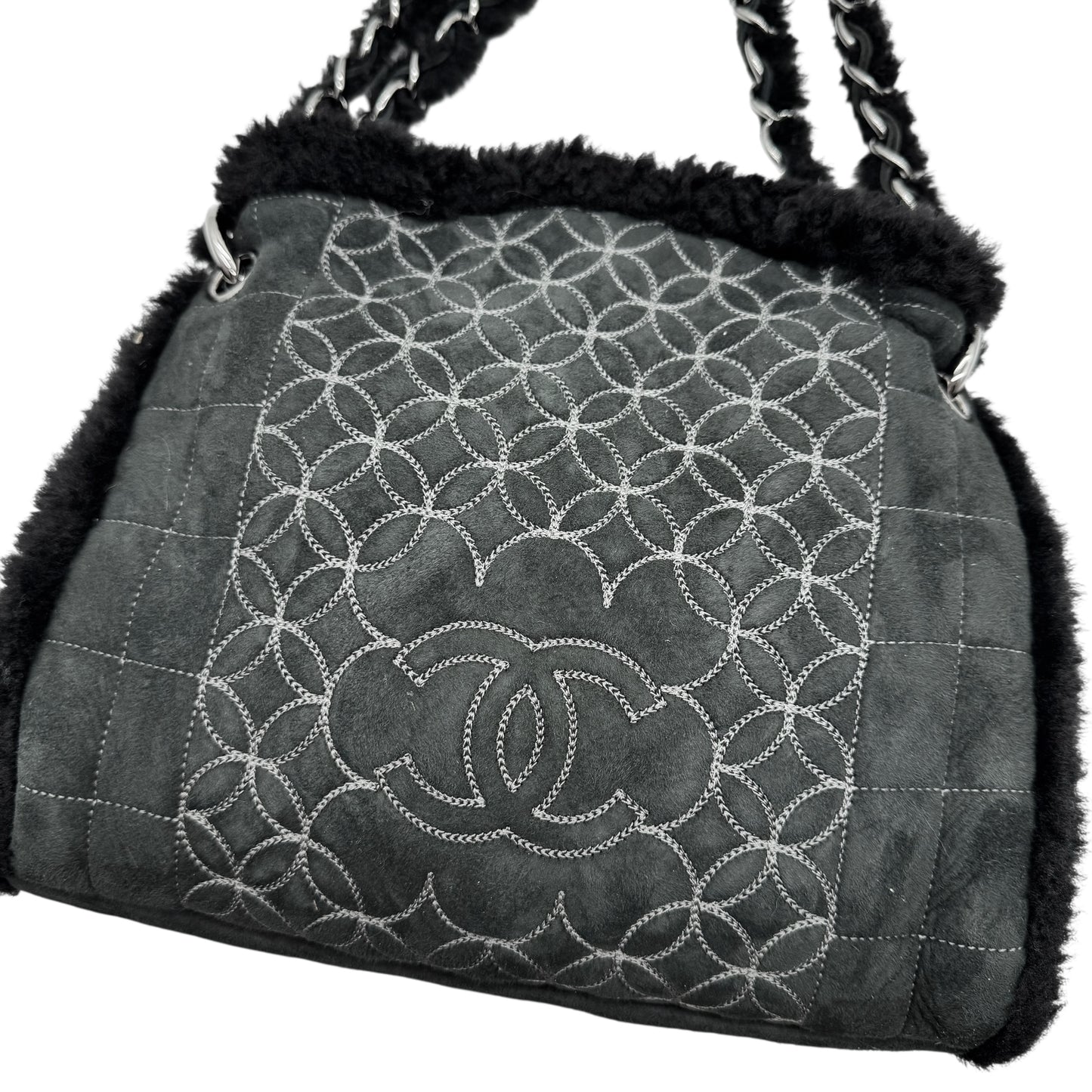Chanel Black Shearling Quilted Logo Shoulder Bag 2005-06 - Outfit Repeater