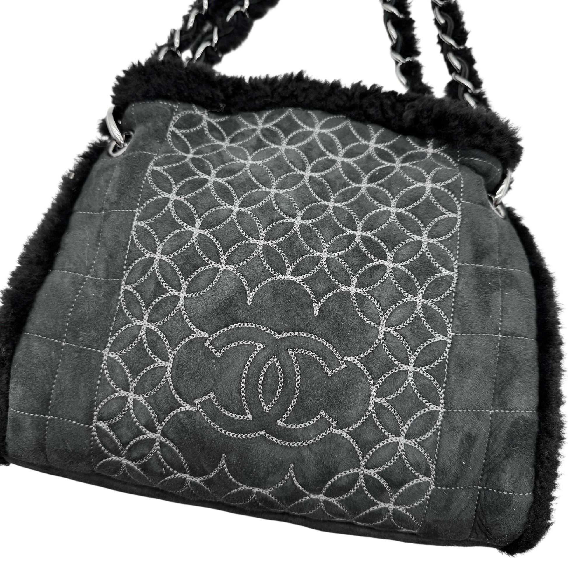 Chanel Black Shearling Quilted Logo Shoulder Bag 2005-06 - Outfit Repeater