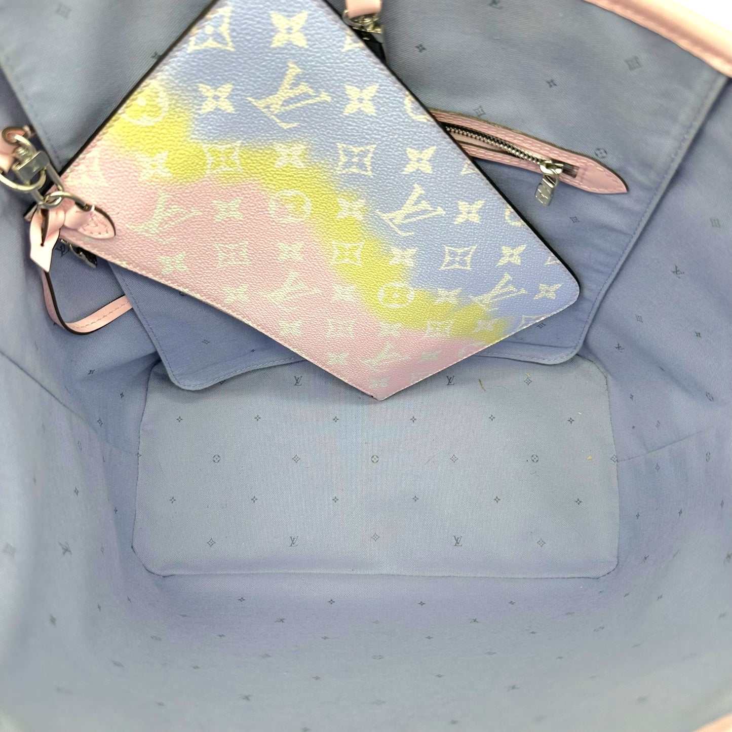 Louis Vuitton Pastel Ombre Escale Neverfull MM Tote Bag