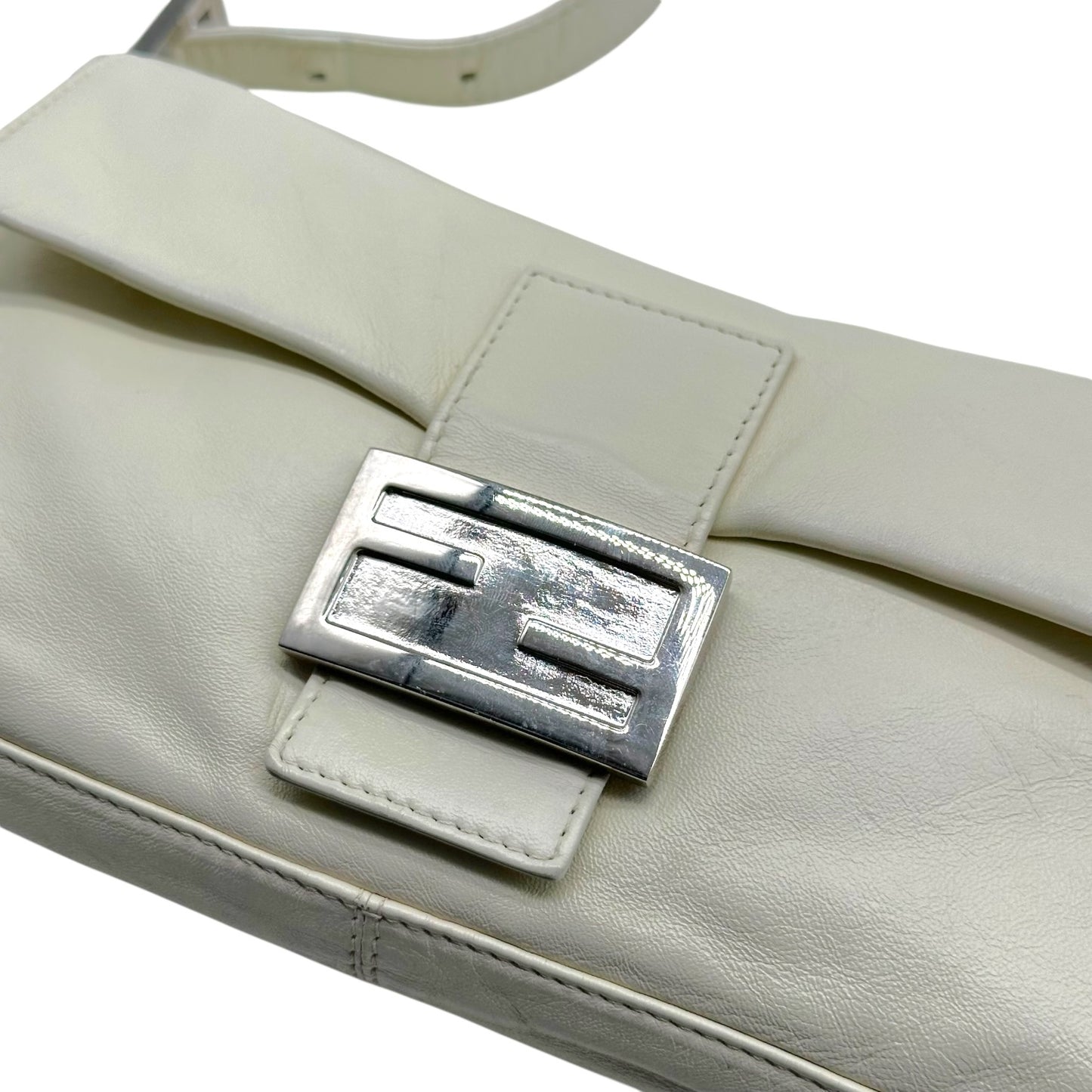 Fendi White Leather Baguette Bag with Silver Hardware