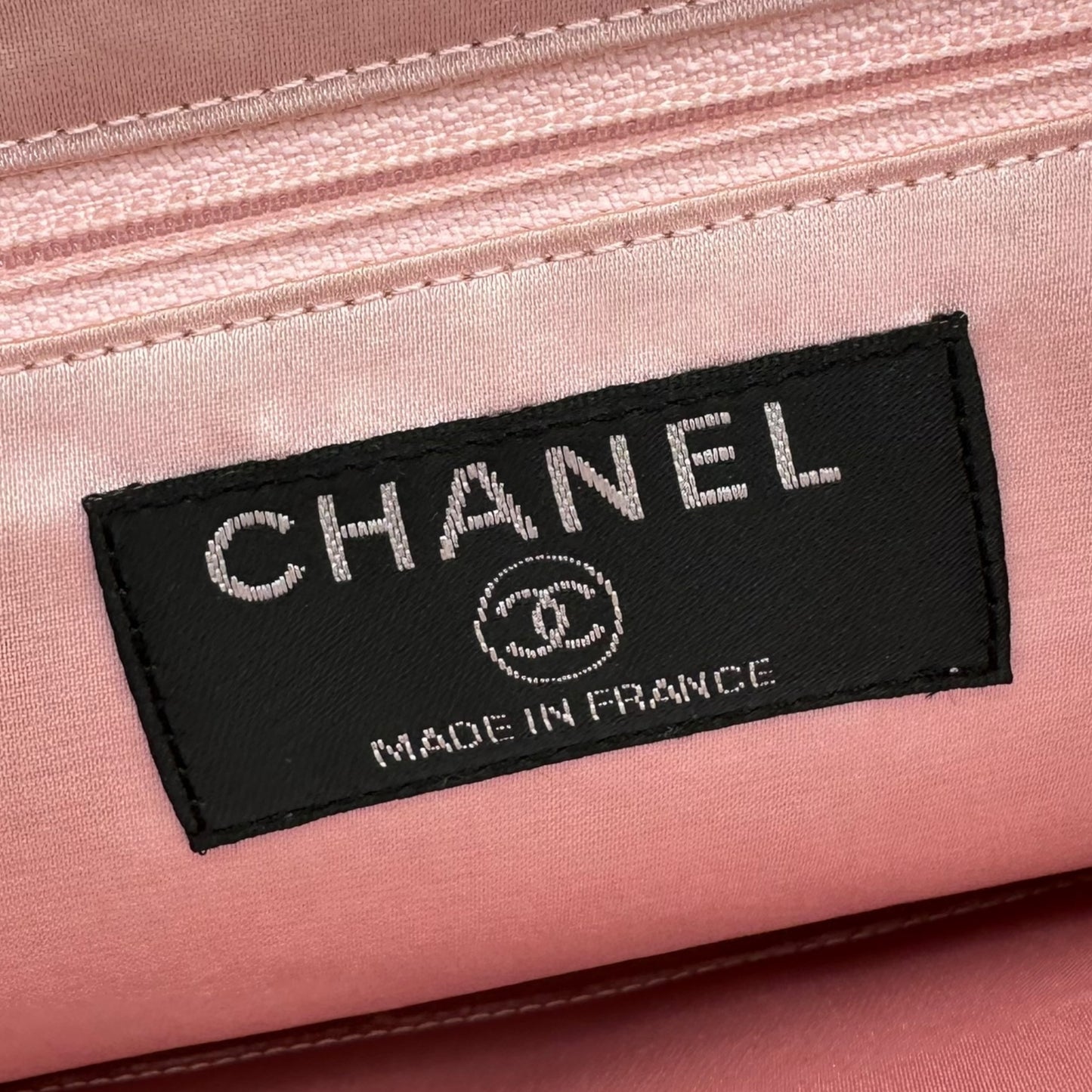 Chanel Purple & Pink Watercolor Kisslock Bag - Outfit Repeater
