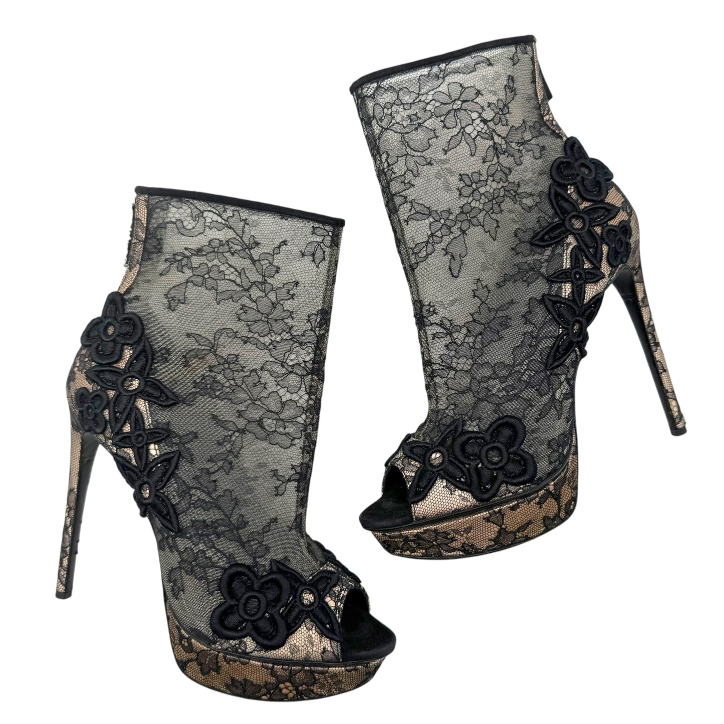 Louis Vuitton Lace Heeled Peep-Toe Platform Pumps