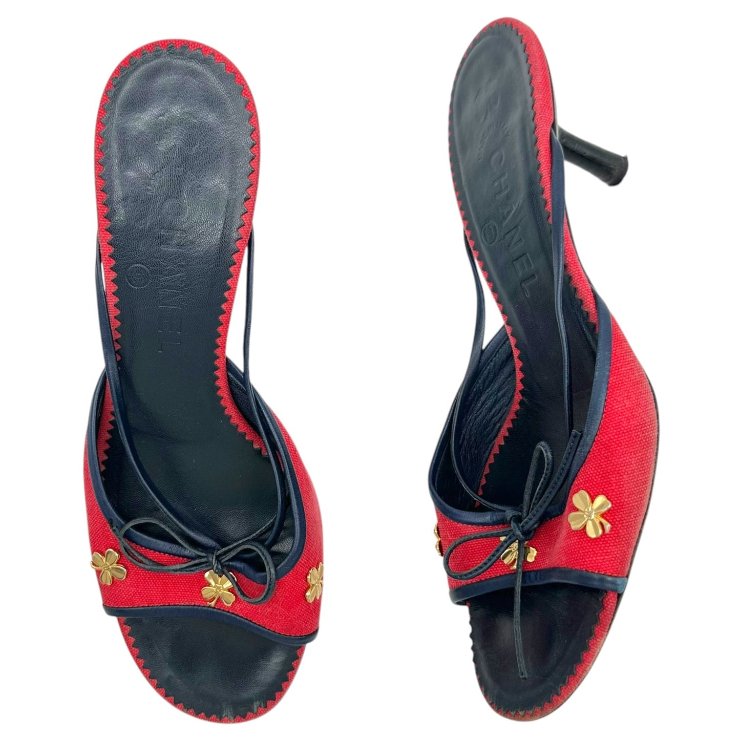 Chanel Red Navy Kitten Heel Mules Gold Clover Charms