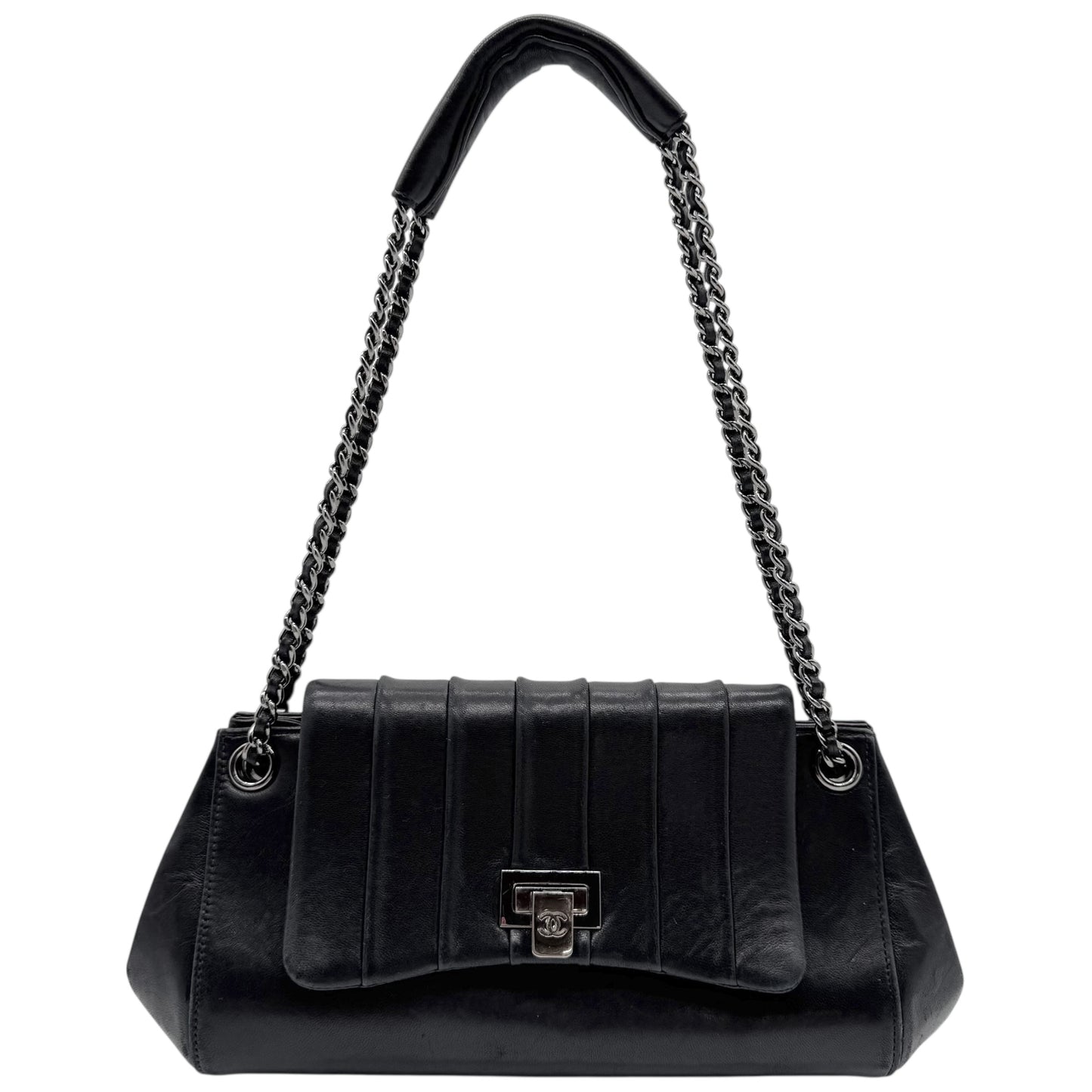 Chanel Black Lambskin Quilted Leather Accordion Shoulder Bag 2002-03 - Outfit Repeater