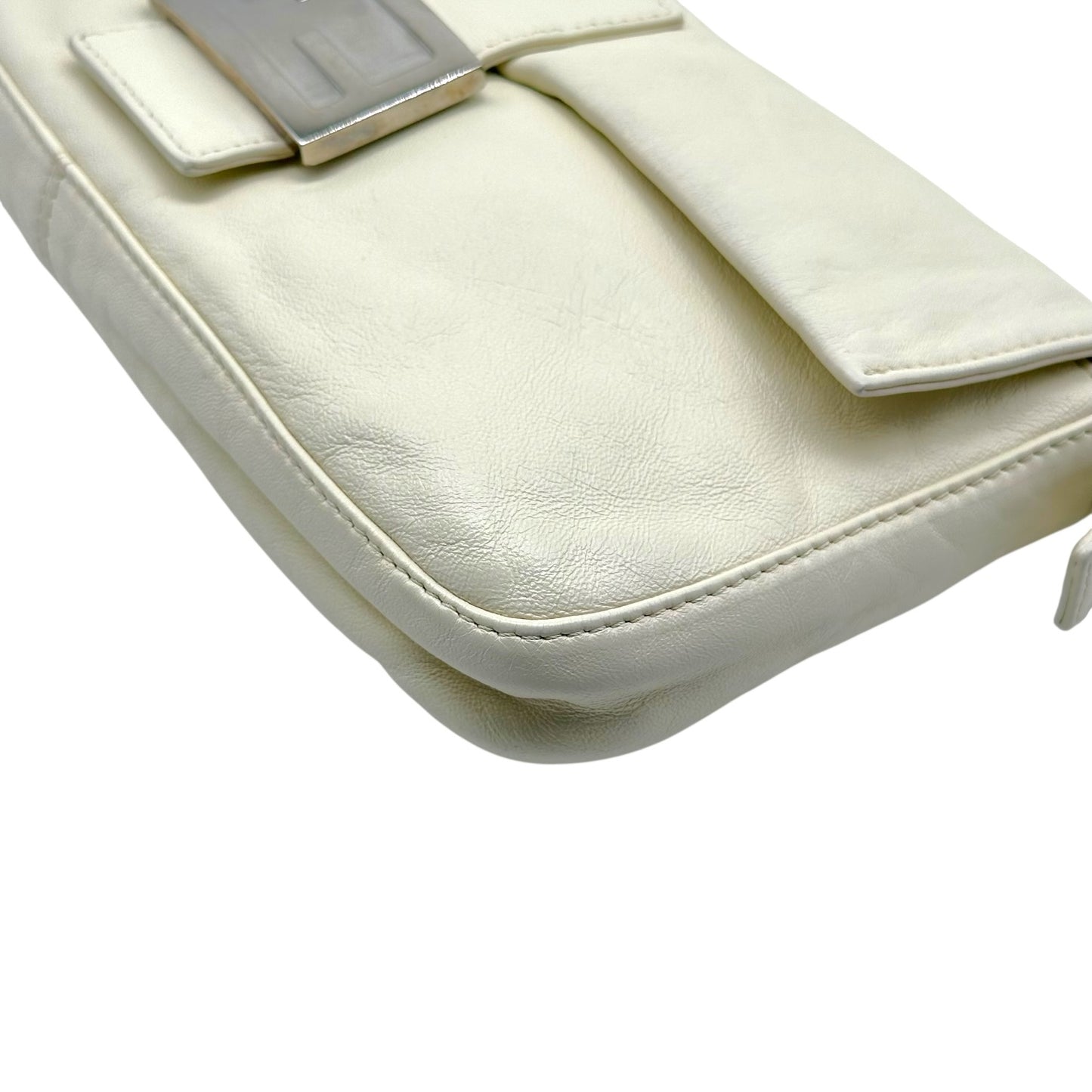 Fendi White Leather Baguette Bag with Silver Hardware