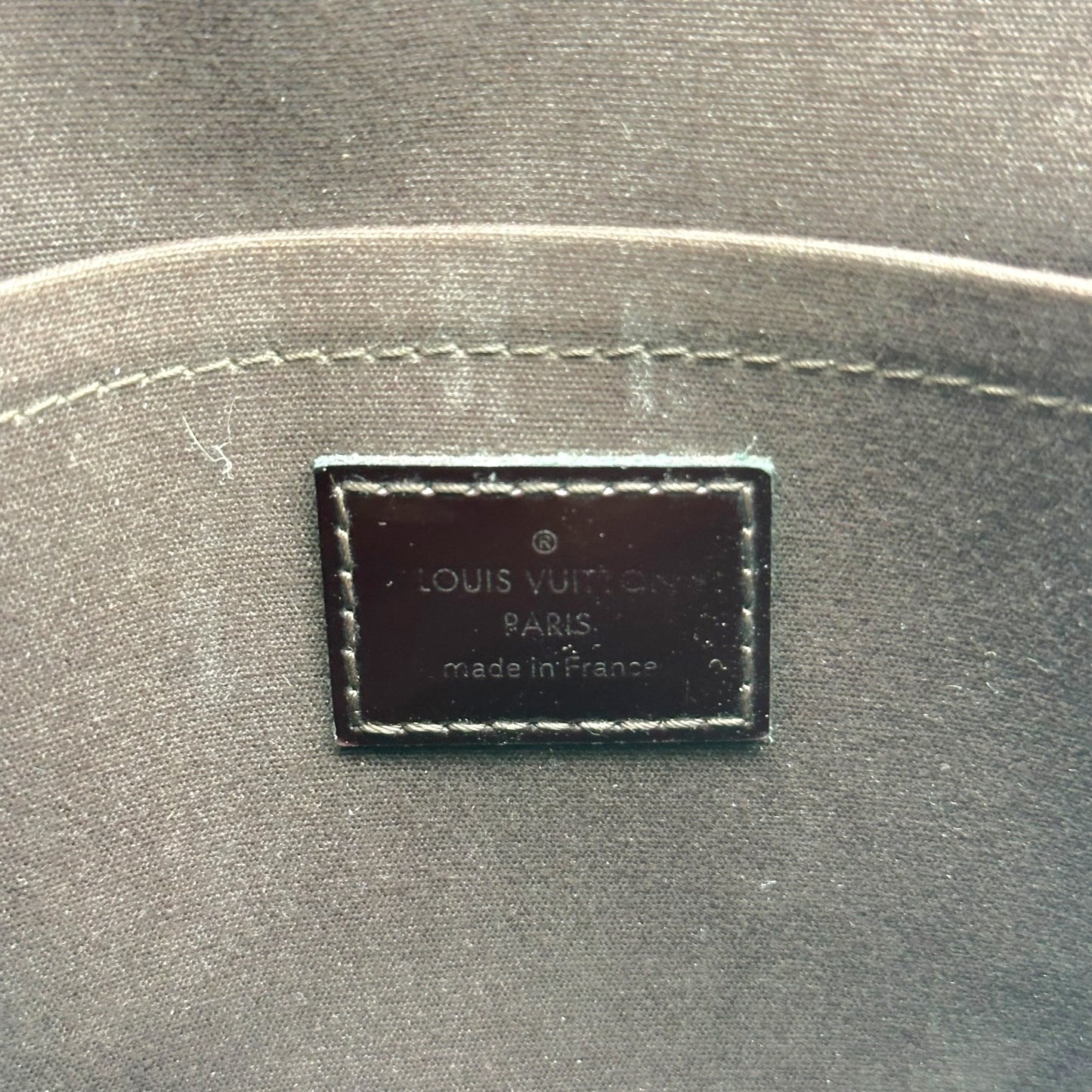 Louis Vuitton Burgundy Vernis Rodeo Drive Amarante Shoulder Bag