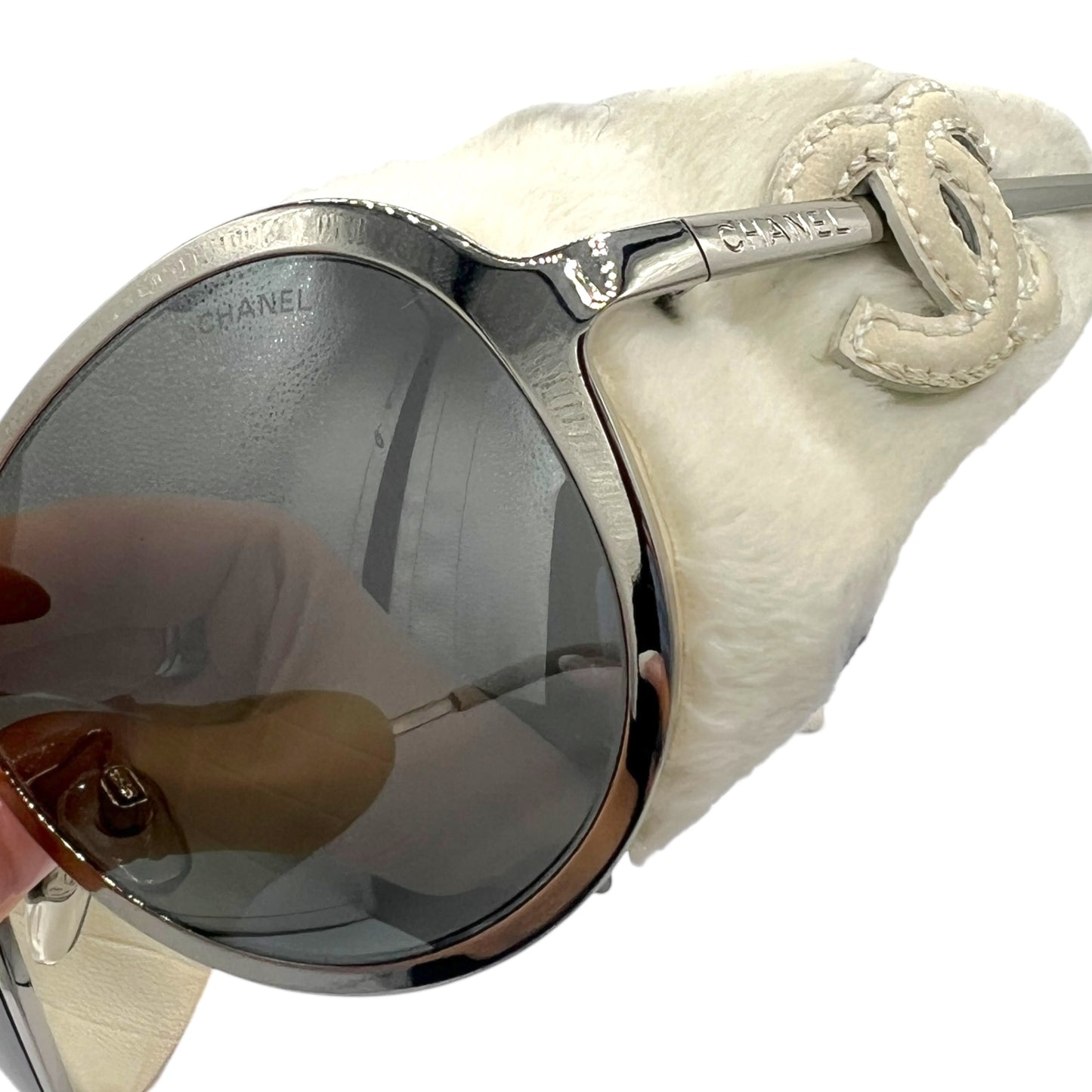 Chanel Silver & White Lambskin Detachable Side Aviator Sunglasses 50852A w/ Case RARE