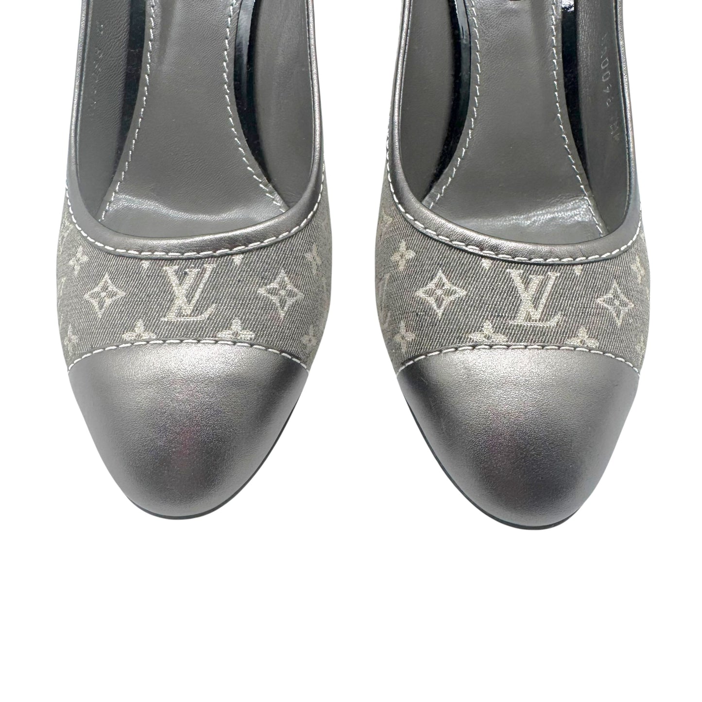 Louis Vuitton Gray Lin Monogram Pumps