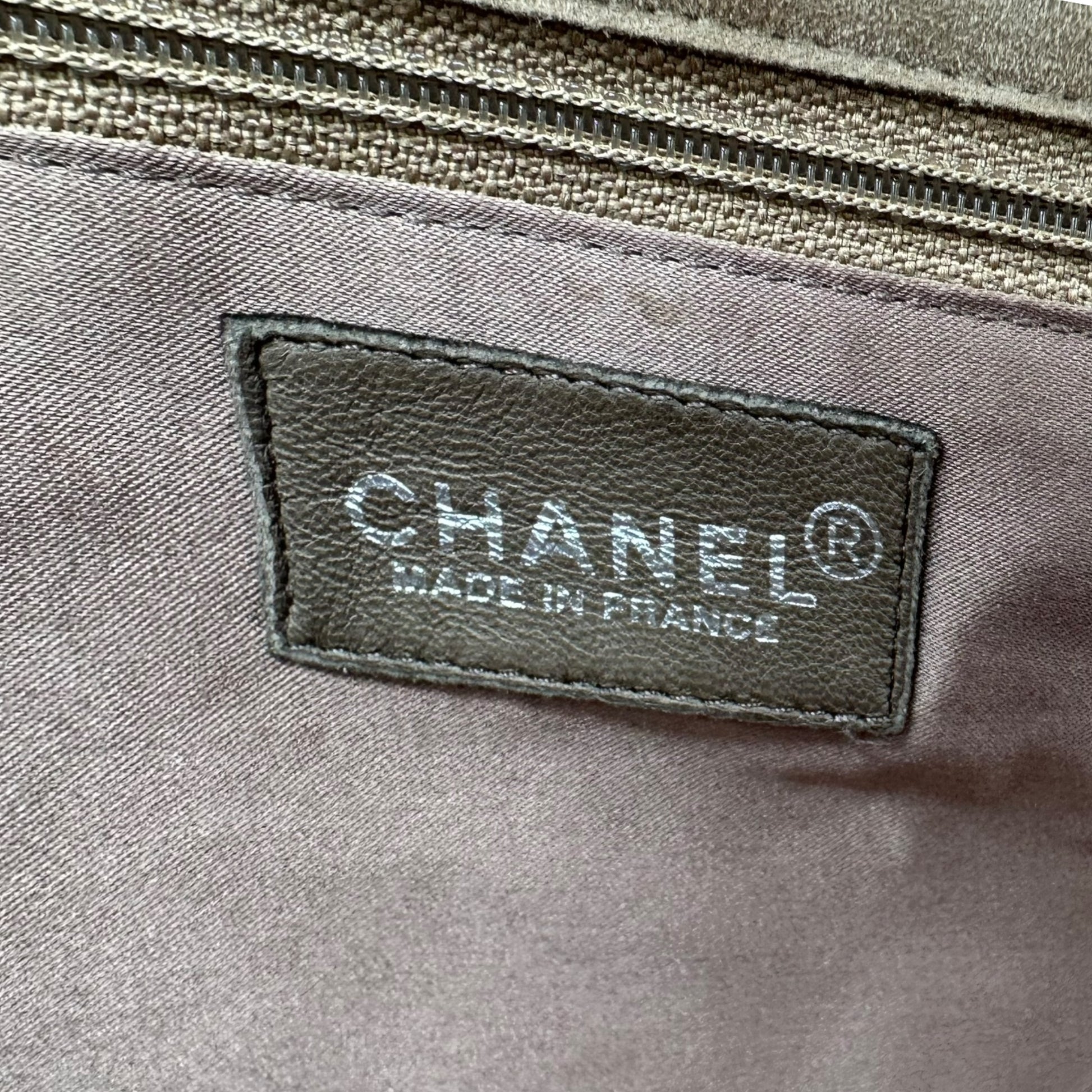 Chanel Patchwork Suede Tote Bag - Outfit Repeater
