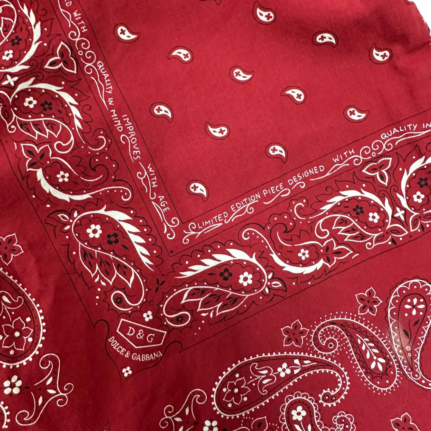 (RARE) D&G Dolce & Gabbana Sequin Trim Bandana Capri Pants - Outfit Repeater