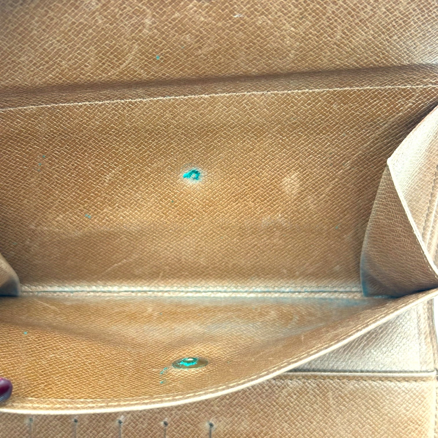 Louis Vuitton Classic Monogram Snap Tri-Fold Wallet - Outfit Repeater