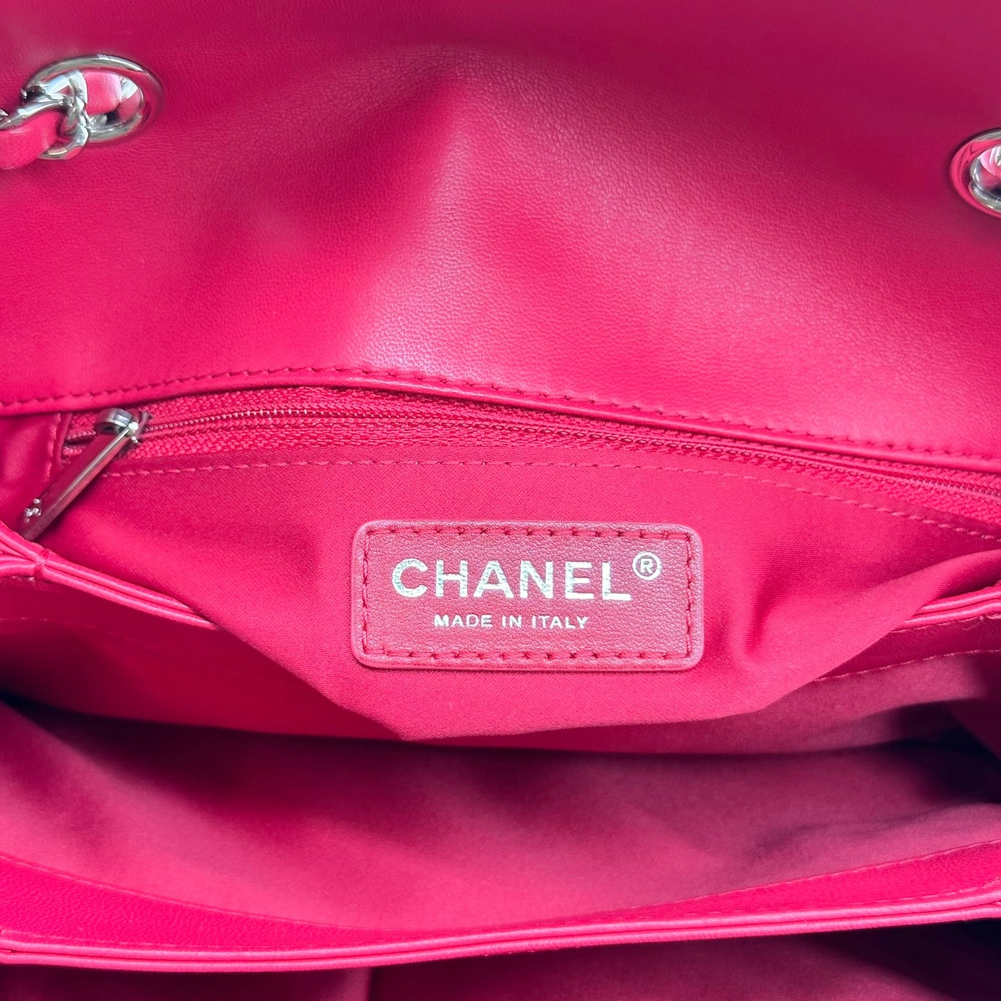 Chanel Medium Flap Bag Fuchsia Silver Matelasse Quilted
