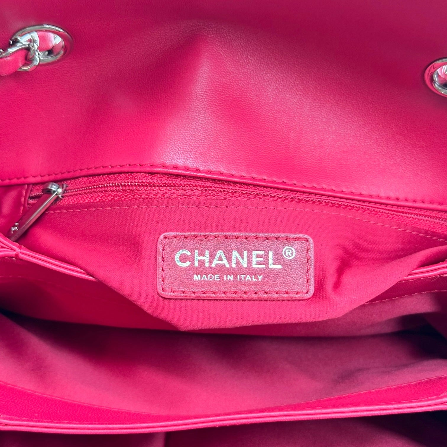 Chanel Medium Flap Bag Fuchsia Silver Matelasse Quilted