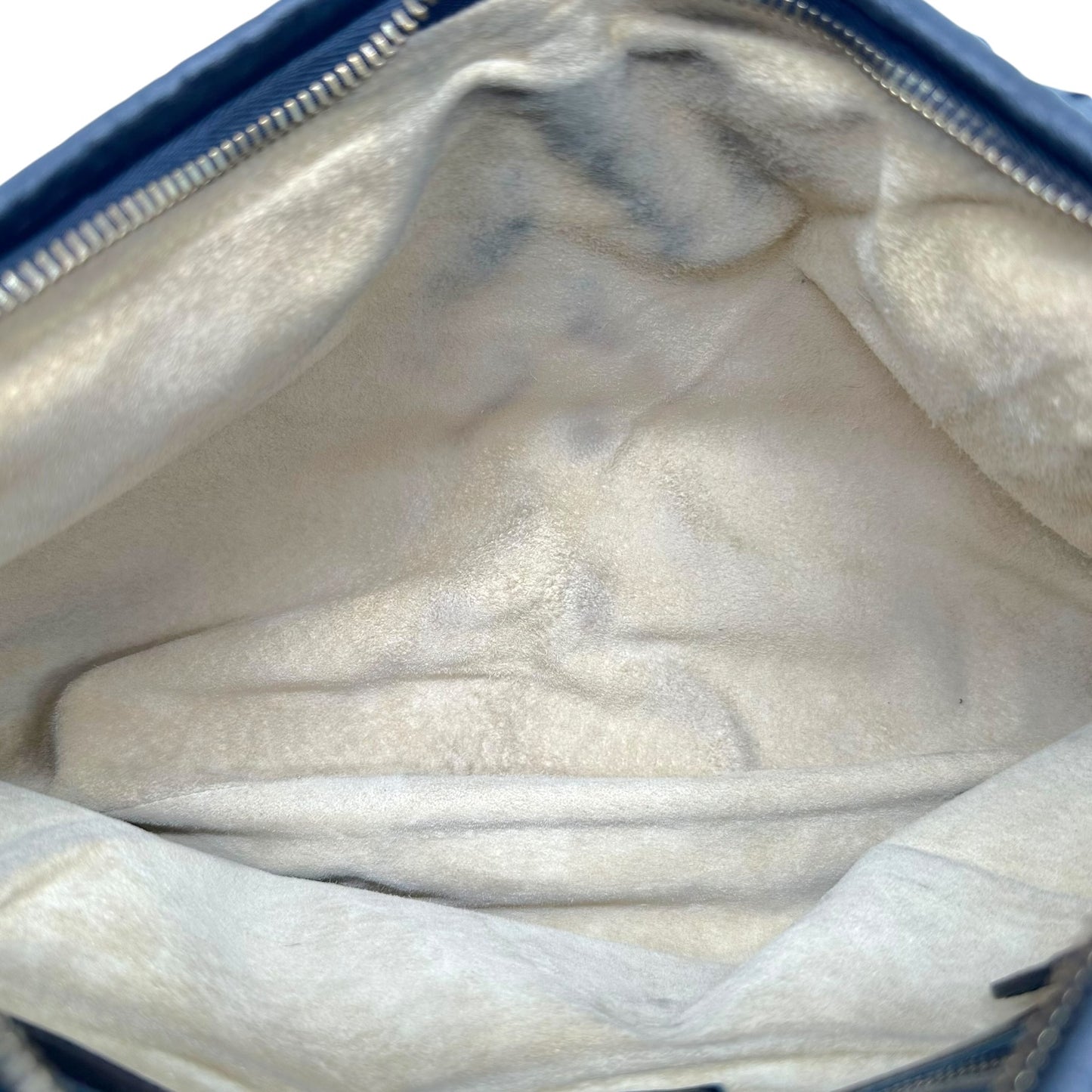 Bottega Veneta Black Intrecciato Woven Leather Medium Hobo Bag