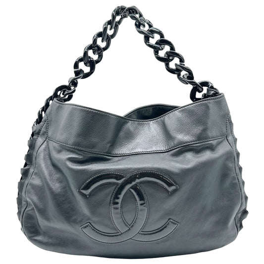 Chanel Black Leather Hobo Bag With Chain Strap