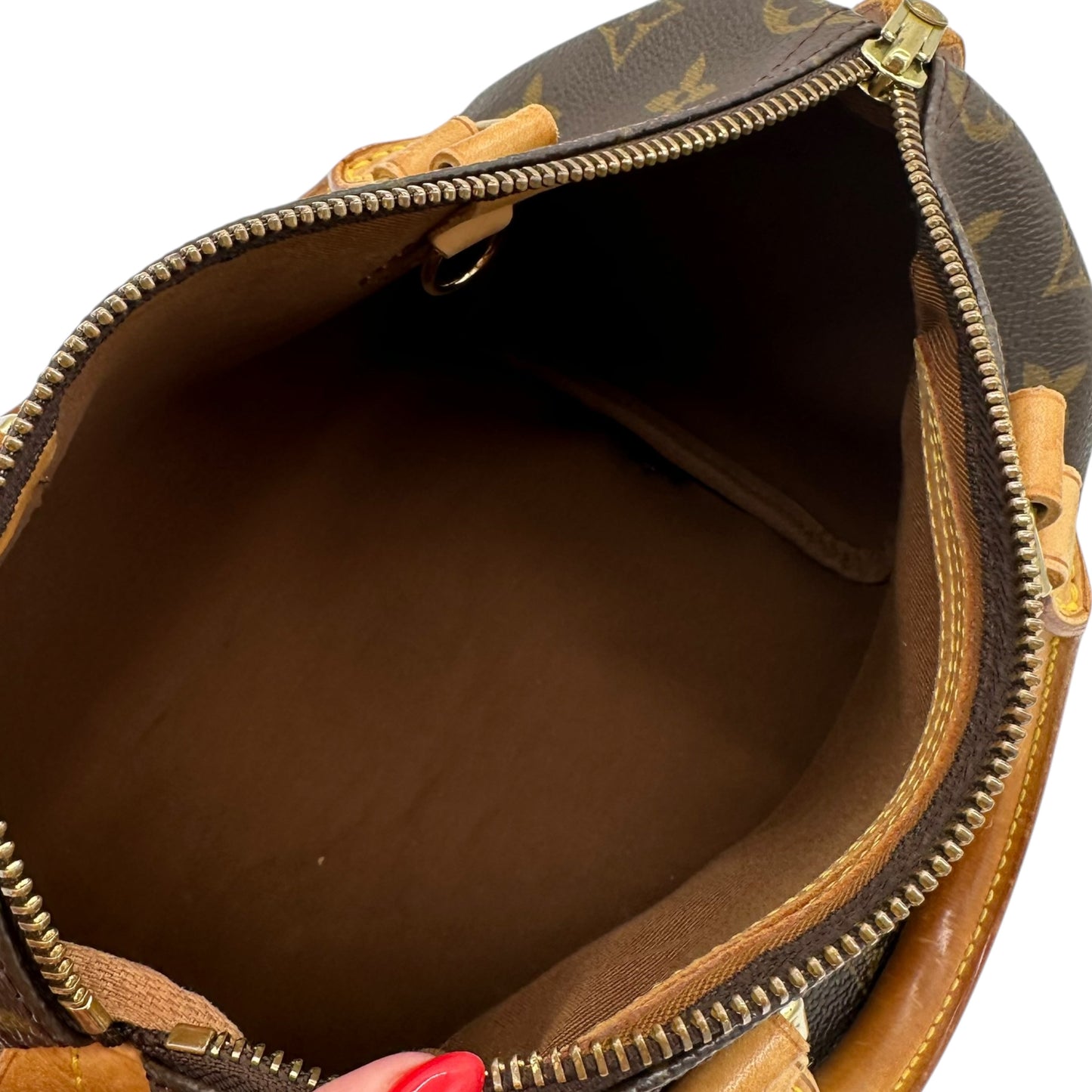 Louis Vuitton Monogam Speedy 25 Bag - Outfit Repeater