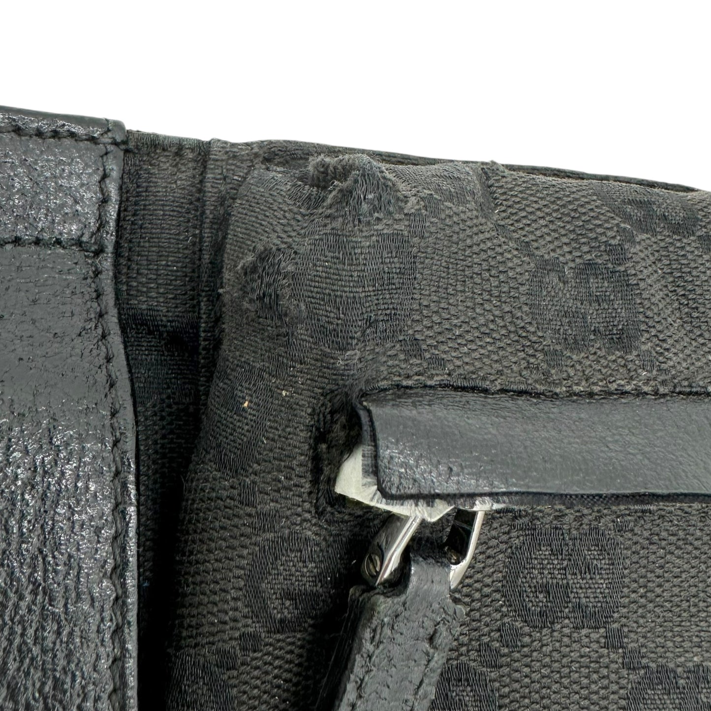 Gucci Black Monogram Canvas Fanny Pack - Outfit Repeater