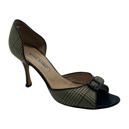 Manolo Blahnik Wool Houndstooth D'Orsay Heels