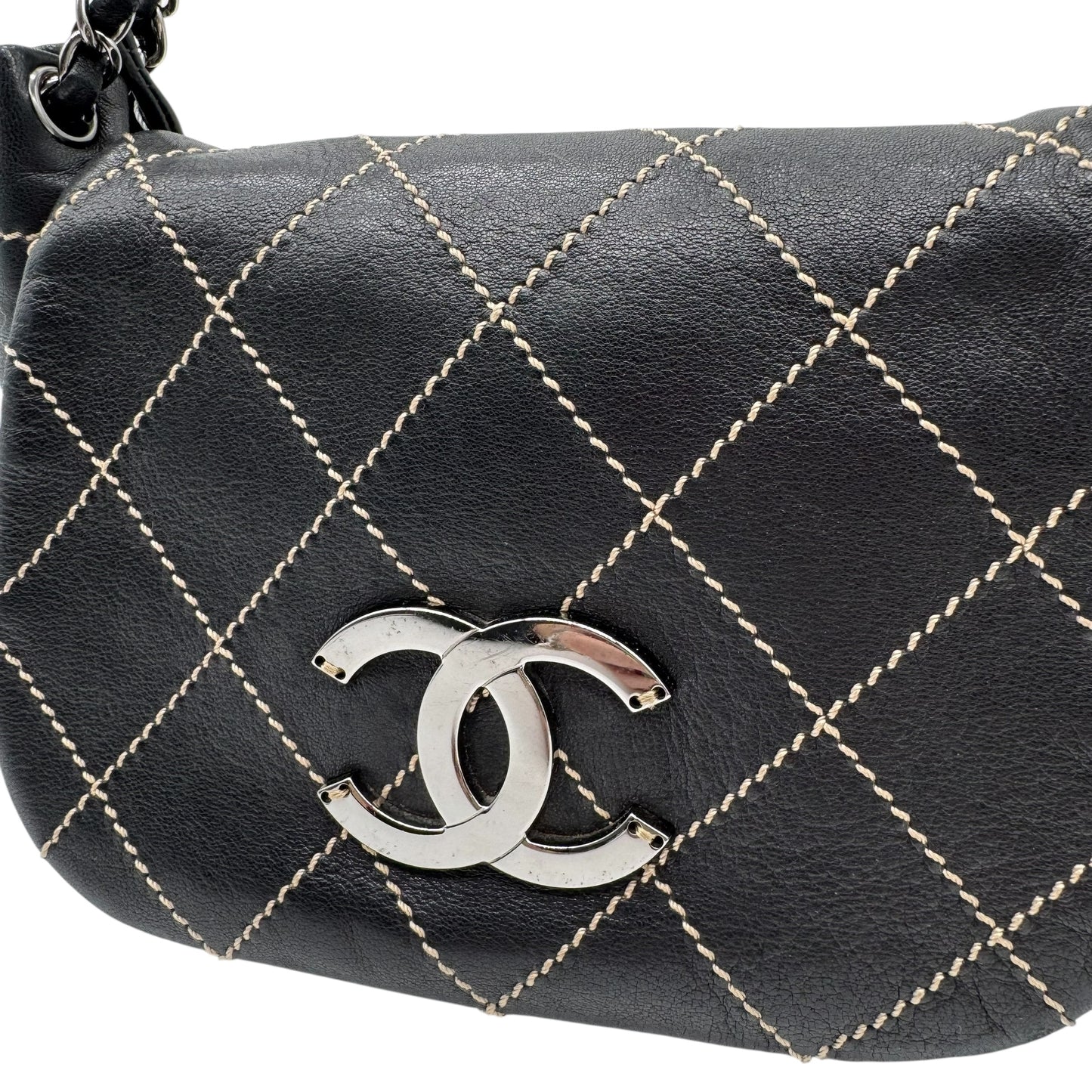 Chanel Black Lambskin Wild Stitch Quilted Shoulder Bag 2003-2004 - Outfit Repeater