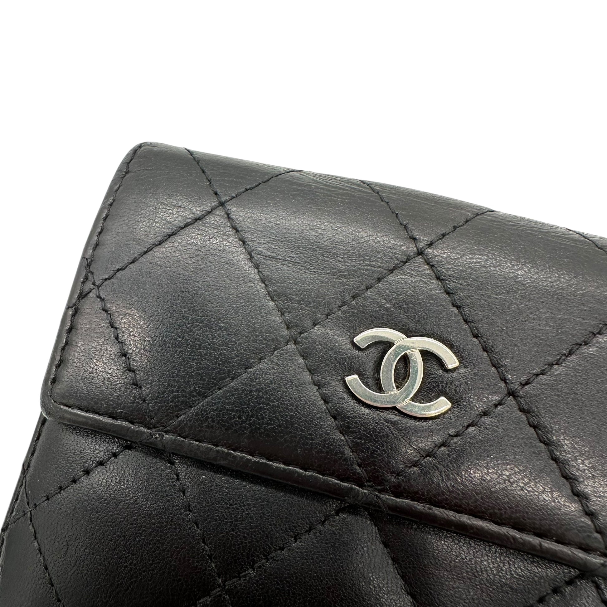 Chanel Black Quilted Leather Bi-Fold Wallet 1990s
