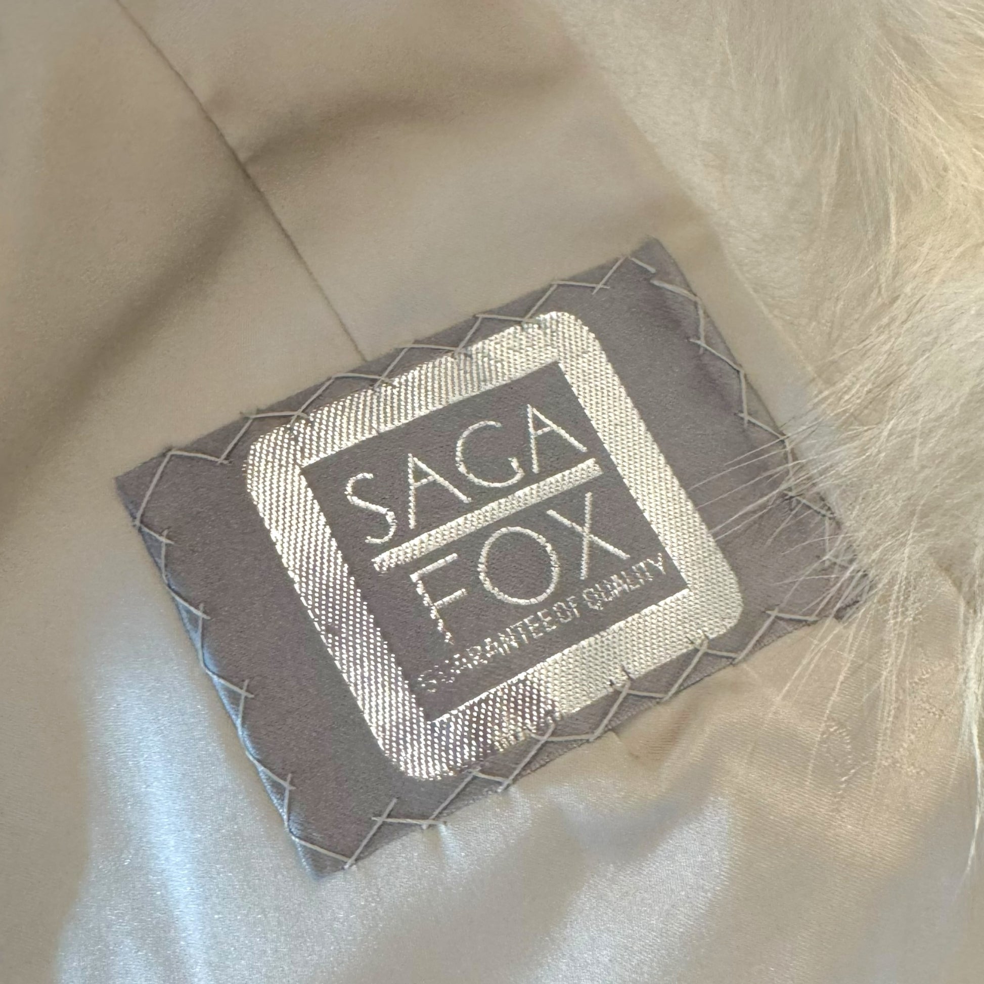 Vintage Saga White Fox Fur Coat - Outfit Repeater