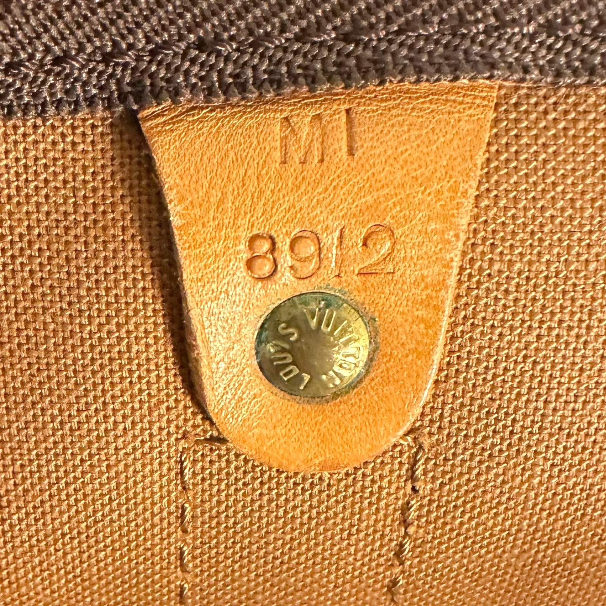 Louis Vuitton Classic Monogram Keepall 60 Duffle Bag - Outfit Repeater