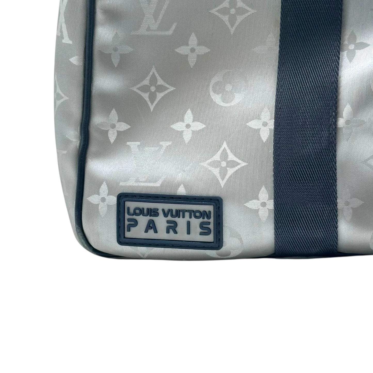 Louis Vuitton 3M Monogram Satellite Bandouliere 50 Duffle Bag - Outfit Repeater