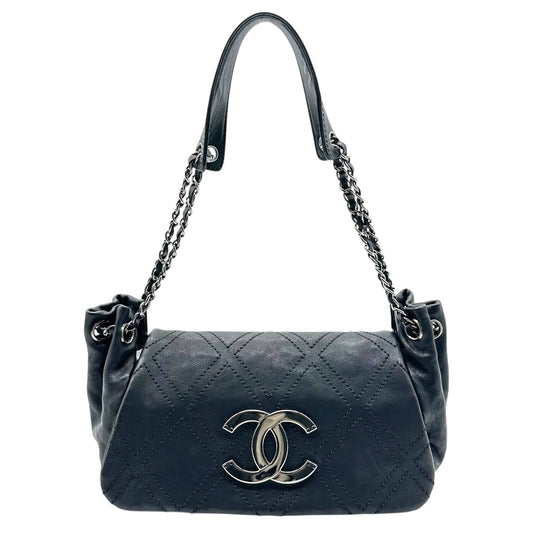 Chanel Black Calfskin Surpique Accordion Shoulder Bag