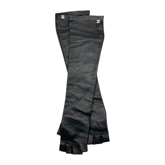 Chanel Black Leather Elbow Length Fingerless Gloves