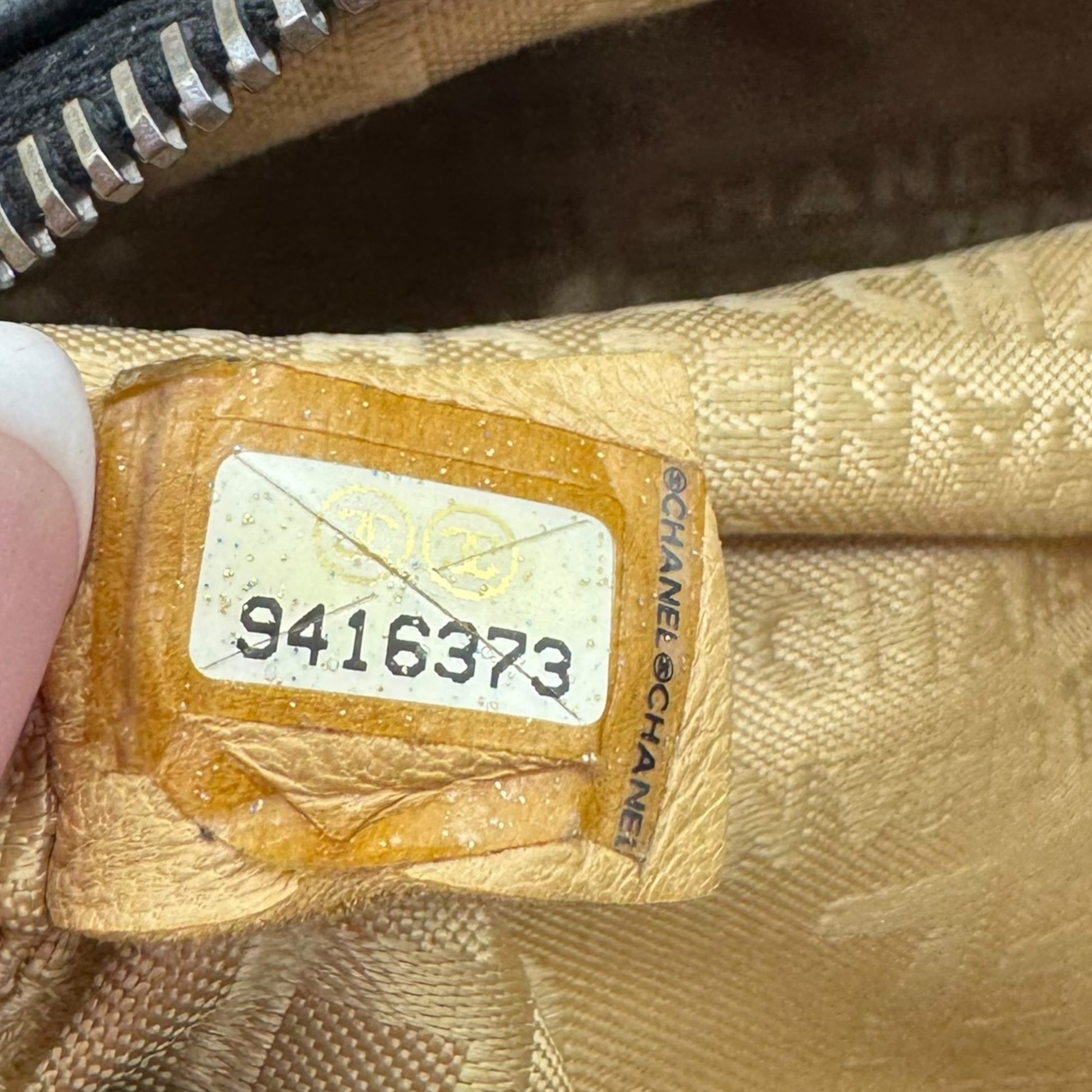 Chanel Black Lambskin LAX Accordion Shoulder Bag 2004-05 - Outfit Repeater